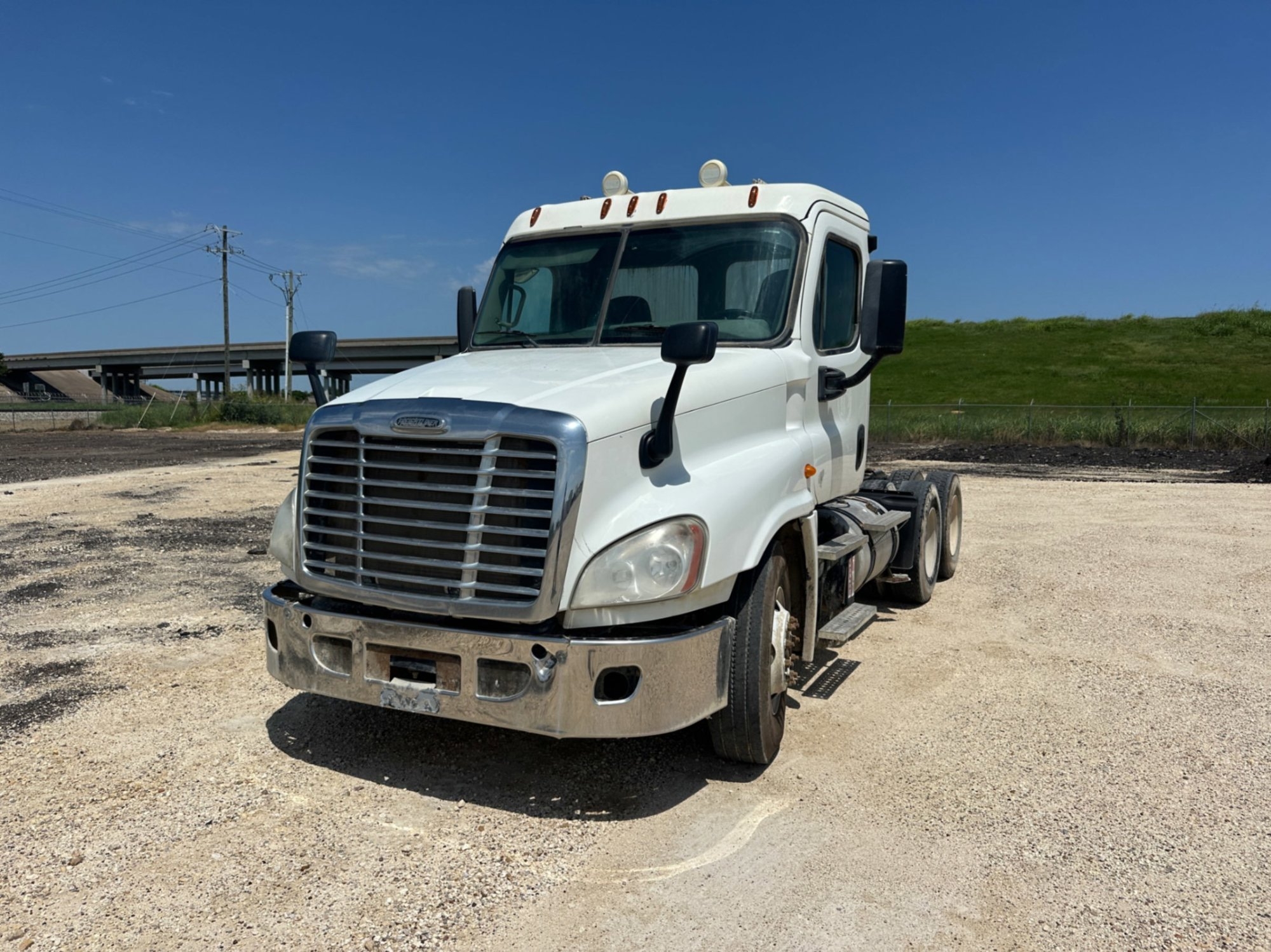 2014 FREIGHTLINER CASCADIA (A50854)