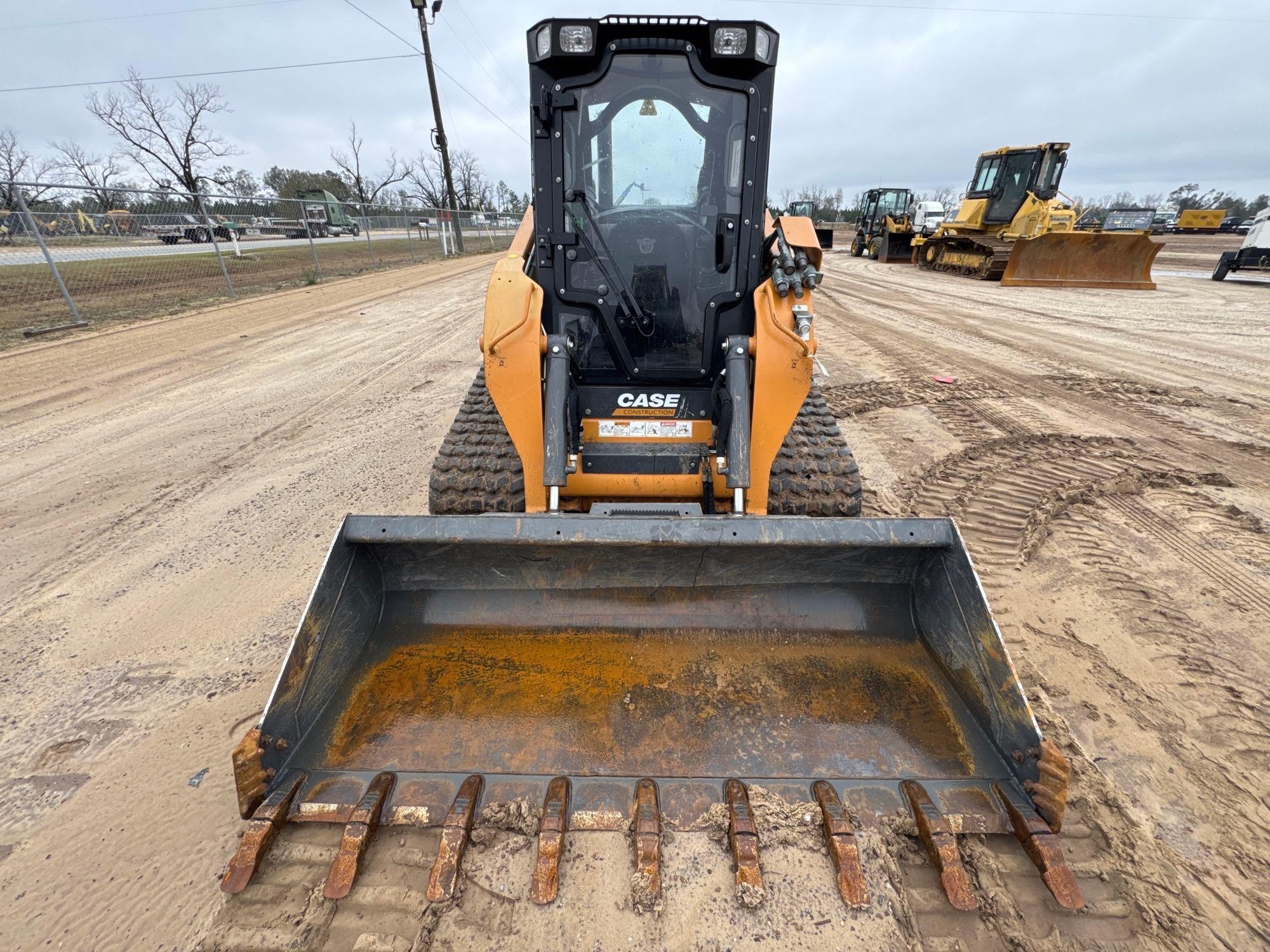 CASE TV450B SKID STEER (A52709)