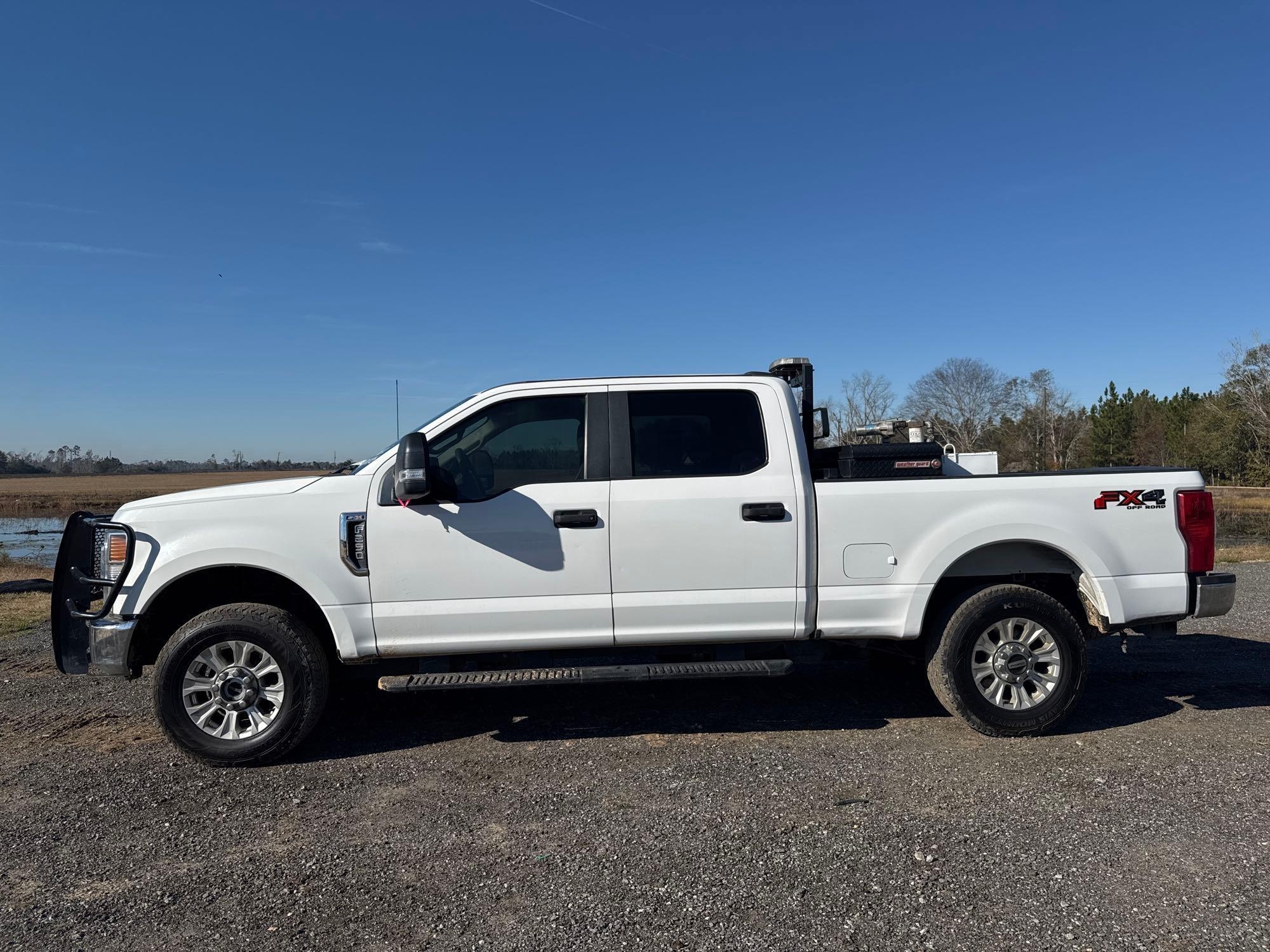 2022 FORD F-250 CREW CAB TRUCK (A59823)