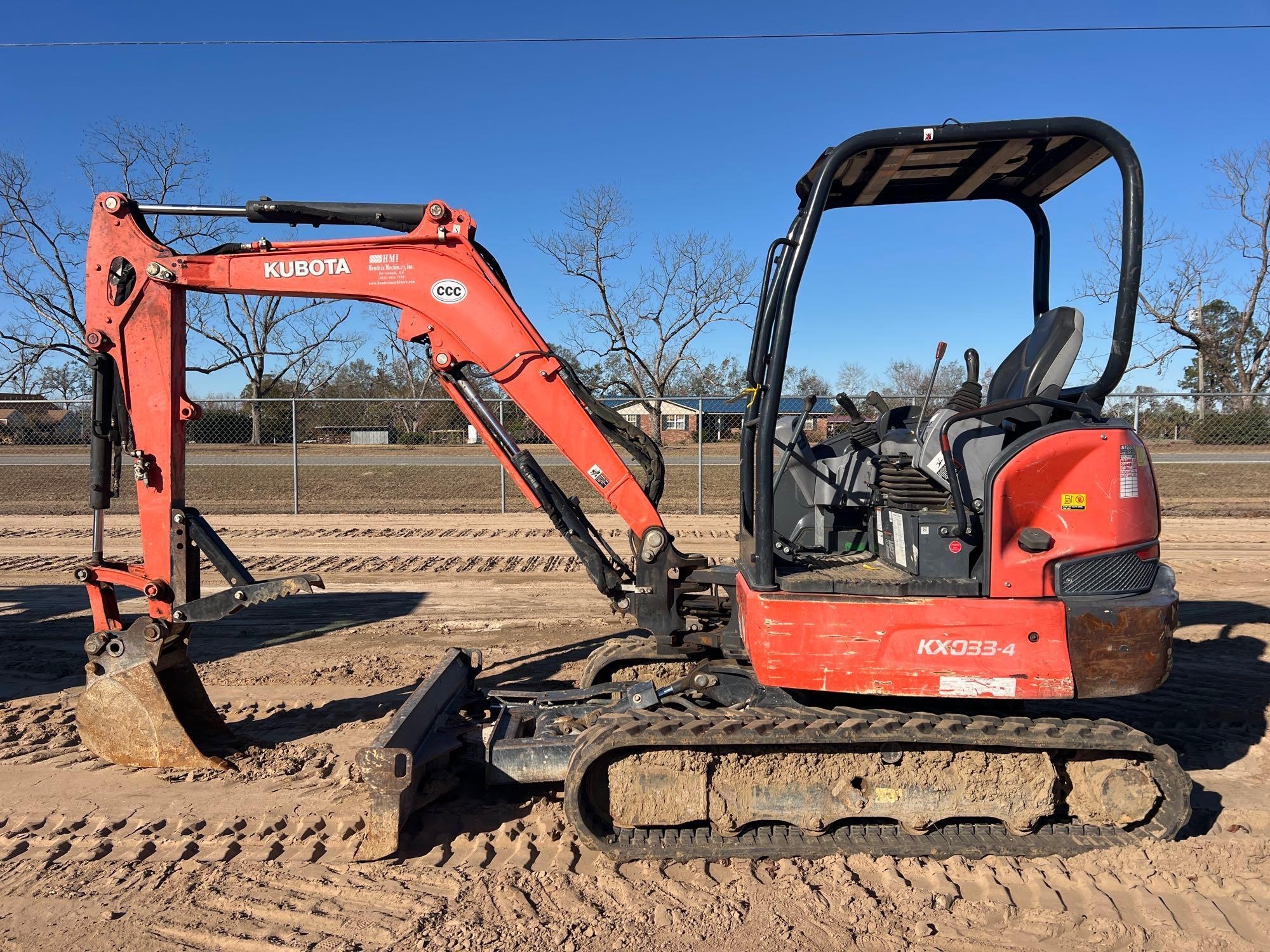 2019 KUBOTA KX033-4 EXCAVATOR (A60429)