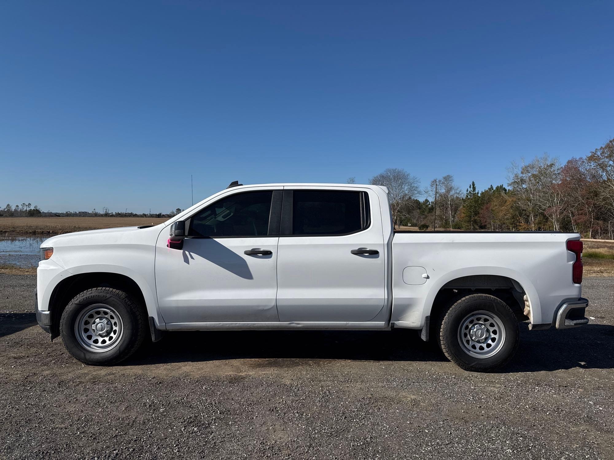 2019 CHEVROLET SILVERADO CREW CAB TRUCK (A59823)