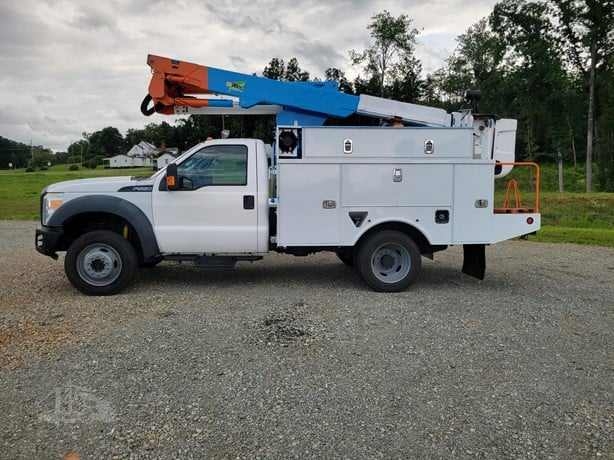 2015 Ford F550 4x4 with 37' Bucket (A62613)