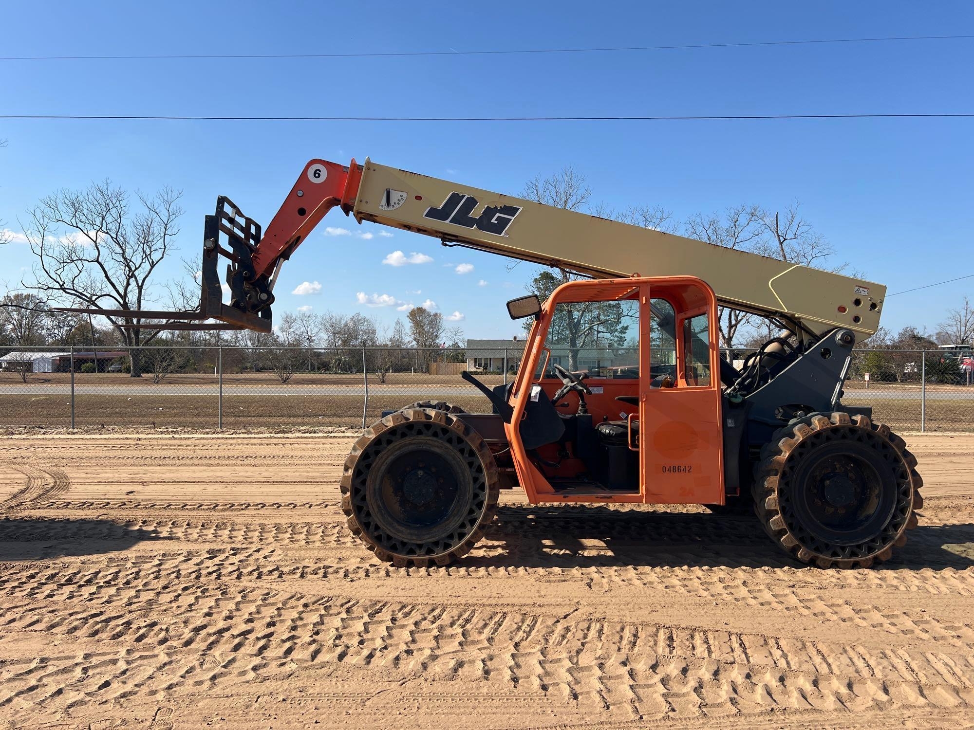 2013 JLG G6-42A TELESCOPIC FORKLIFT (A60429)