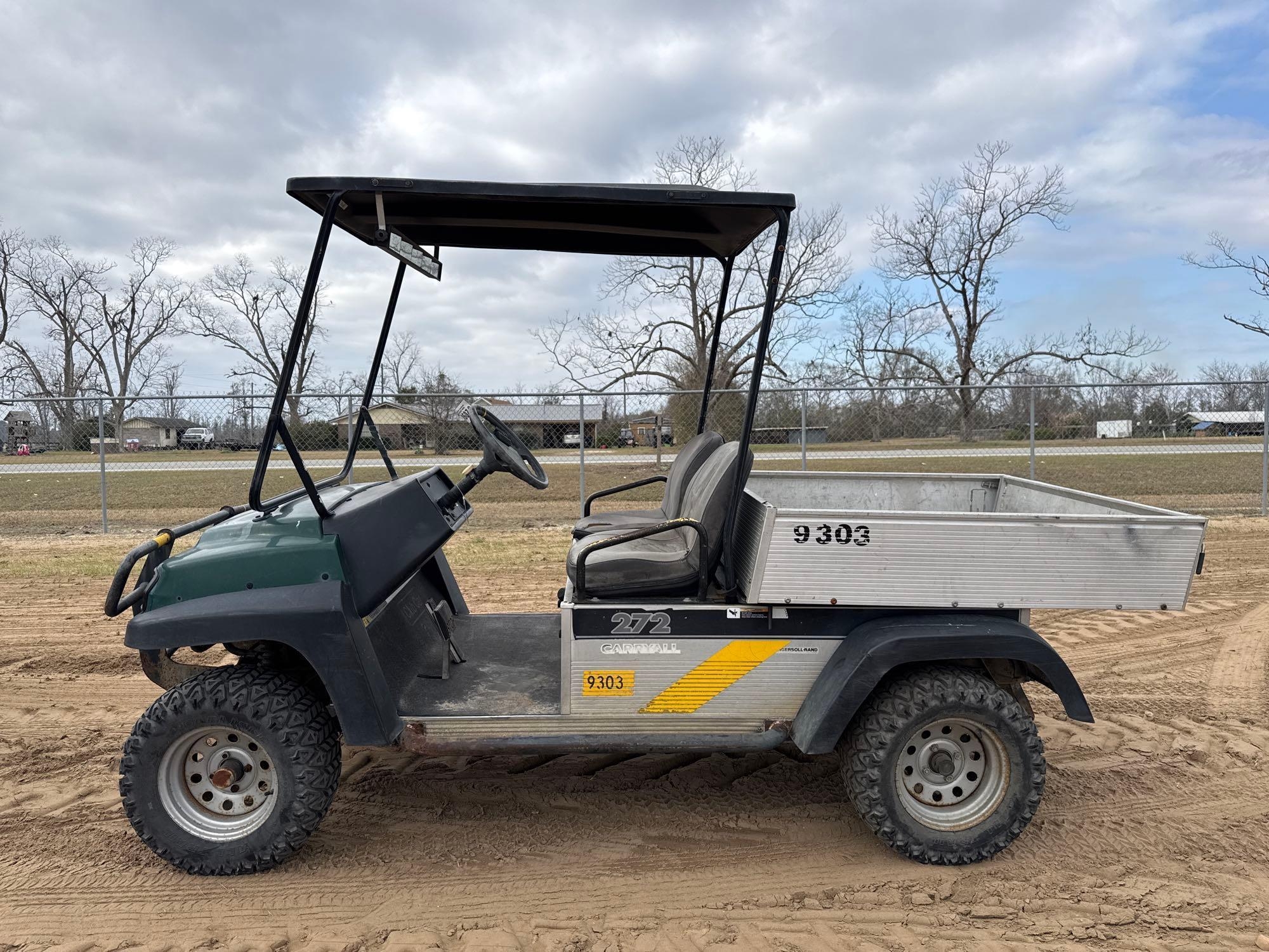 CLUB CAR 272 CARRYALL GAS GOLF CART (A60430)