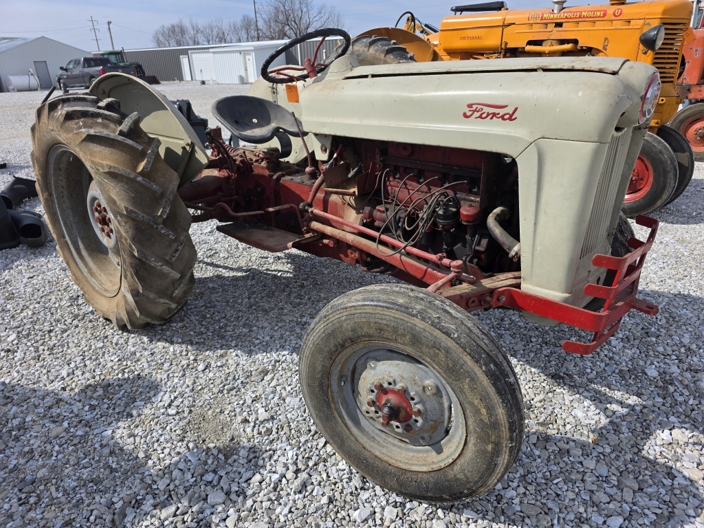 Ford N Series Tractor (A66285)
