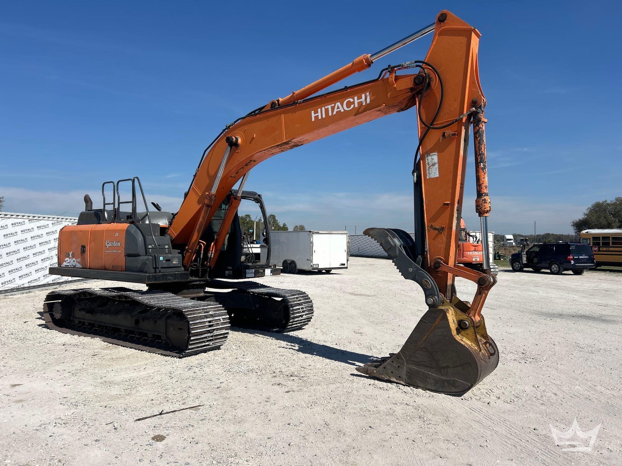 2015 Hitachi ZX210LC Hydraulic Excavator (A61572)