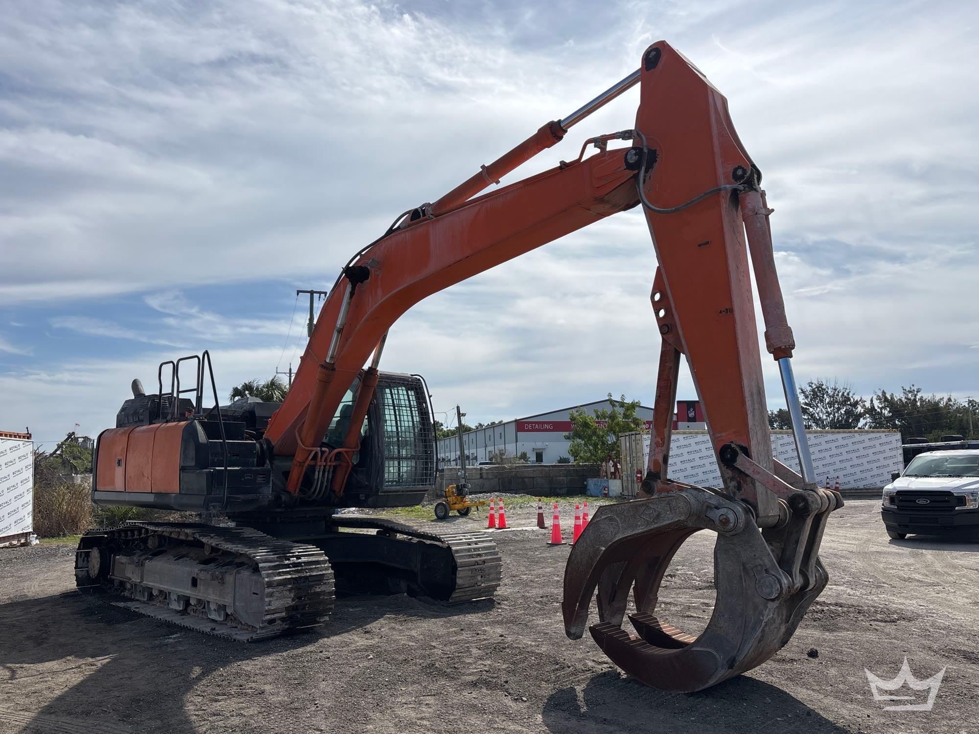 2018 Hitachi ZX300LC-6N Hydraulic Excavator (A64553)