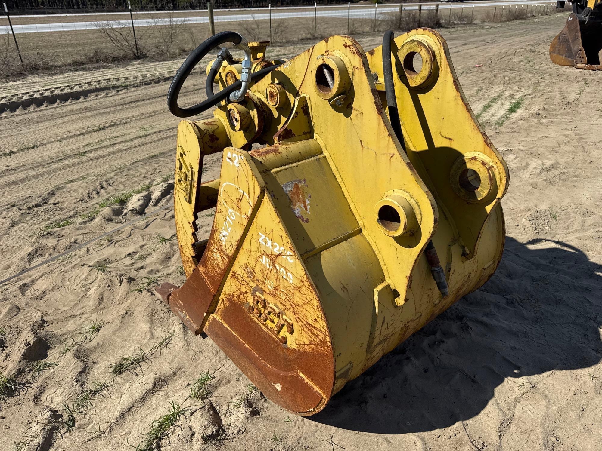 42" SEC EXCAVATOR BUCKET W/ HYD THUMB (A63290)