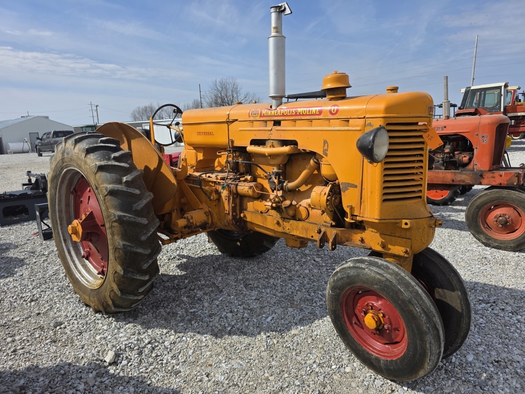 Minneapolis-Moline U Tractor (A66285)