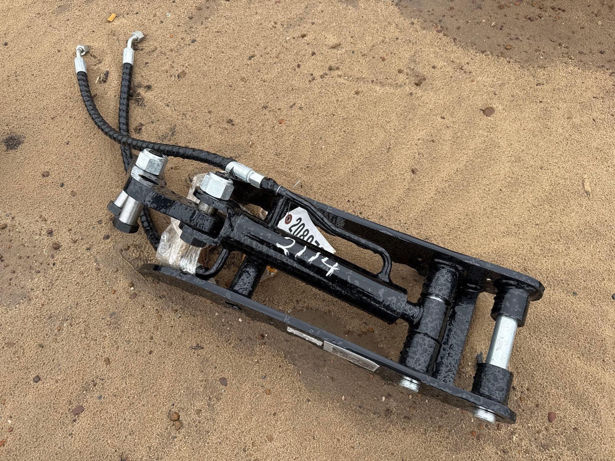 UNUSED IRANCH MINI HYD THUMB (A62131)