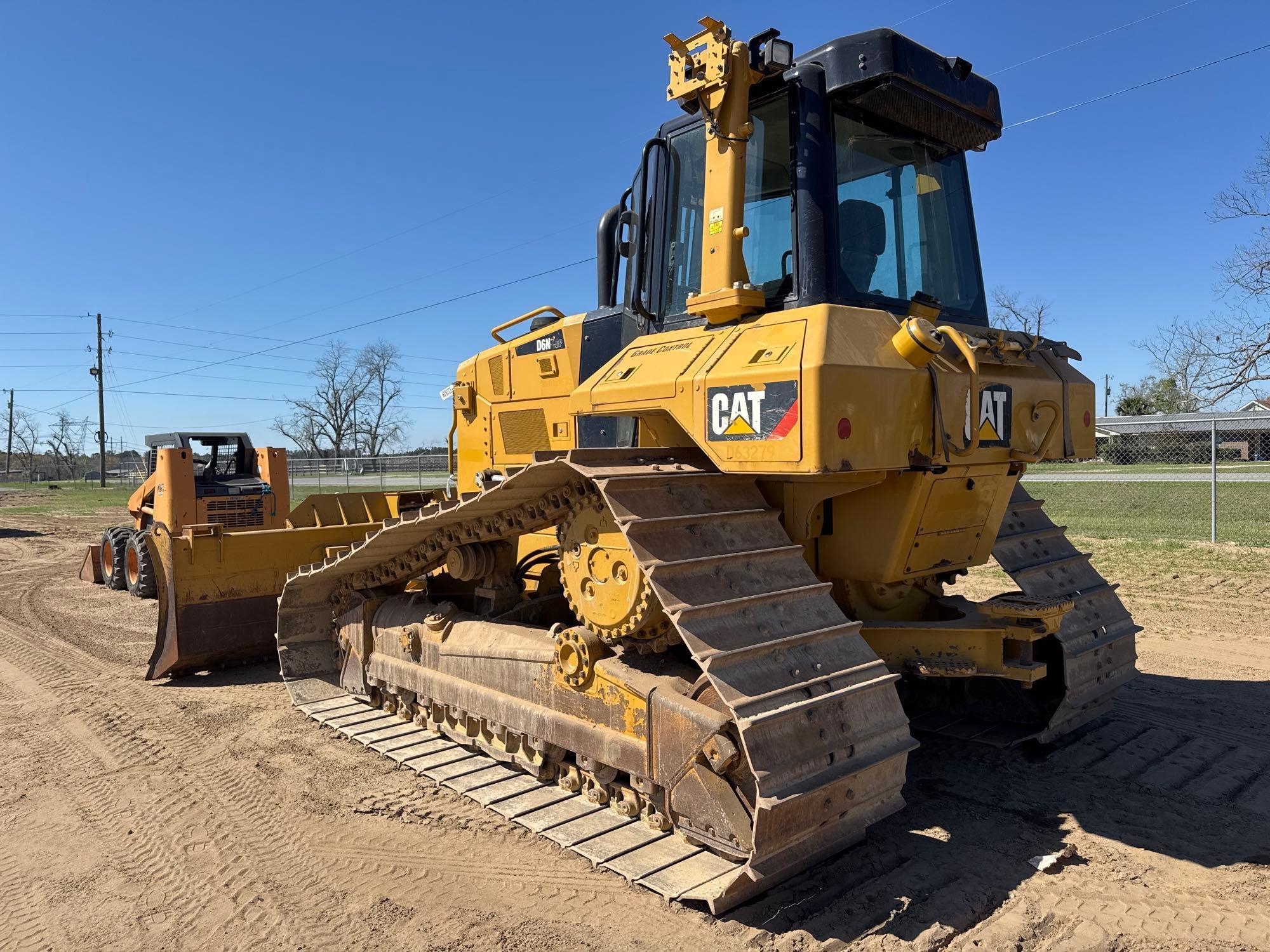 CATERPILLAR D6N LGP HI-TRACK CRAWLER DOZER (A65053)