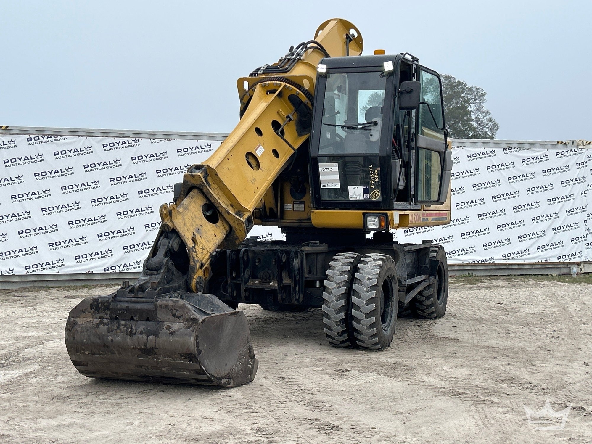 Gradall XL3300V Rough Terrain Wheeled Excavator (A59228)