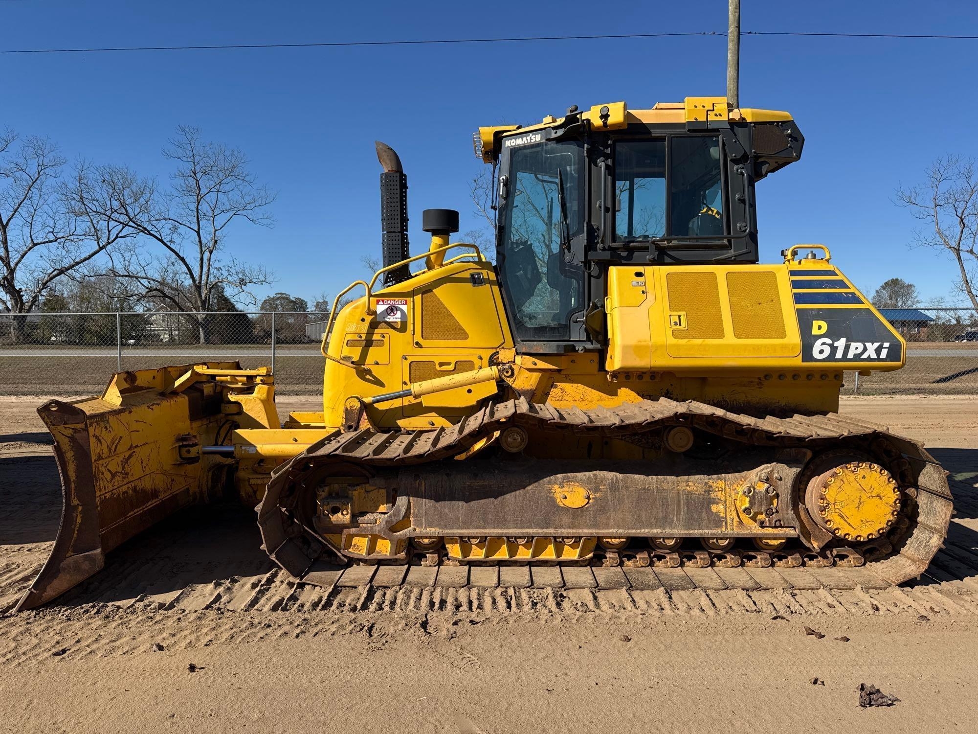 2019 KOMATSU D61PXI-24 CRAWLER DOZER (A60429)