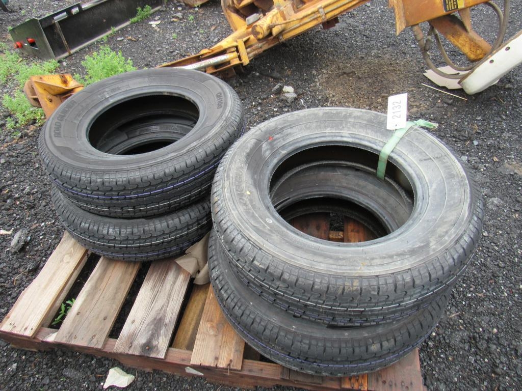 ST205/75R15 Tires (A49251)