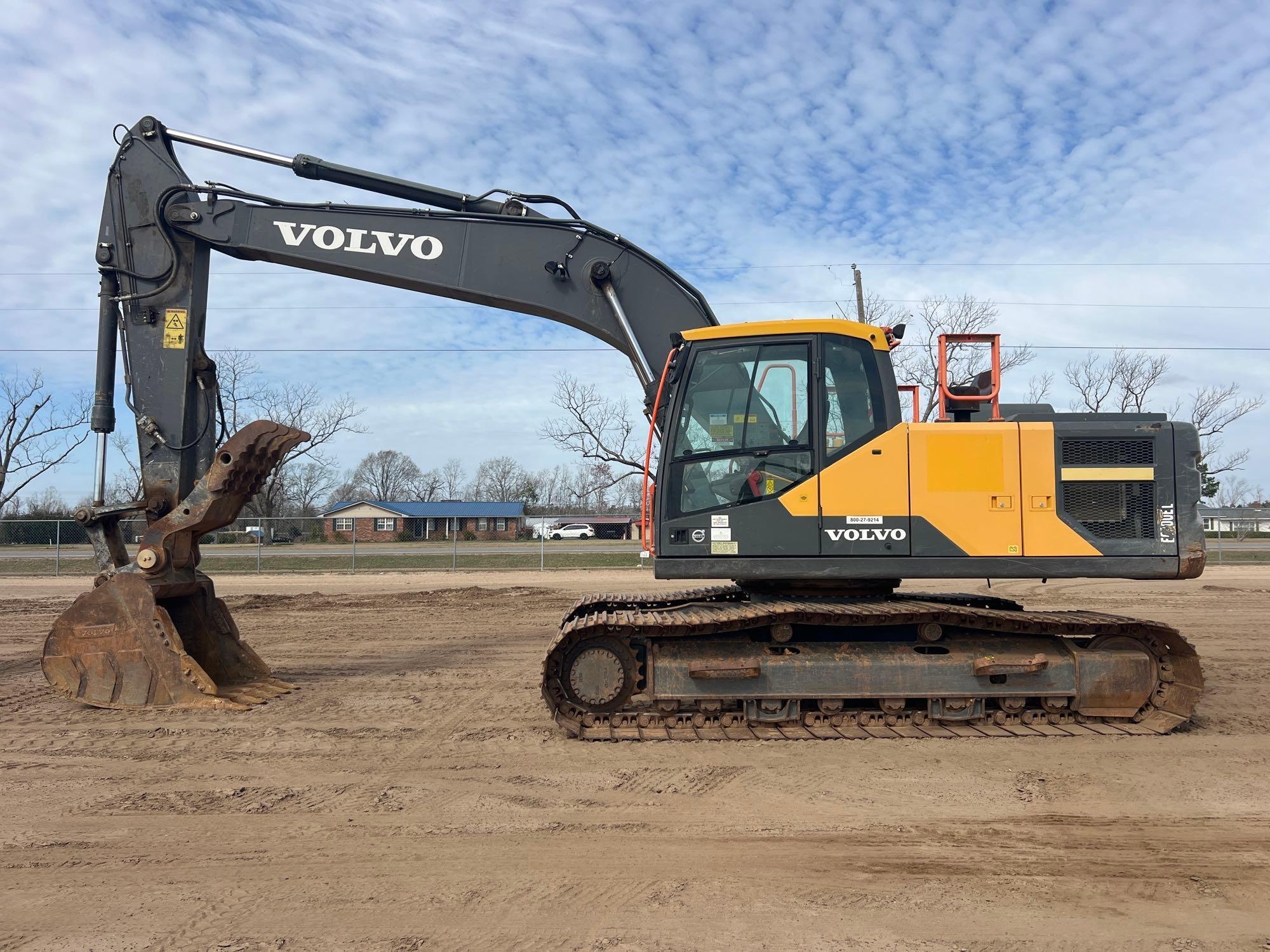 2020 VOLVO EC200EL EXCAVATOR (A64279)