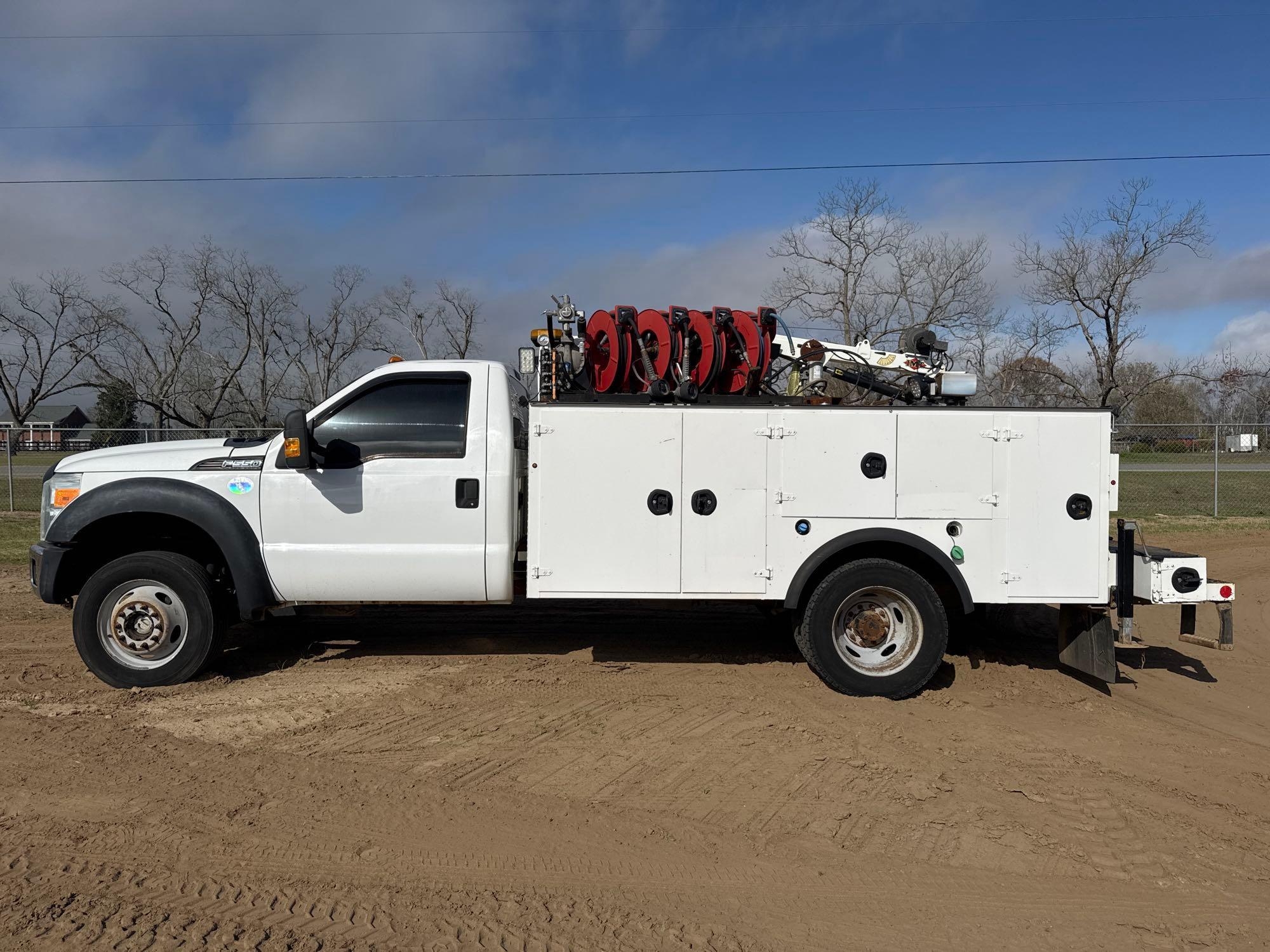2016 FORD F-550XL SUPER DUTY SERVICE TRUCK (A64280)