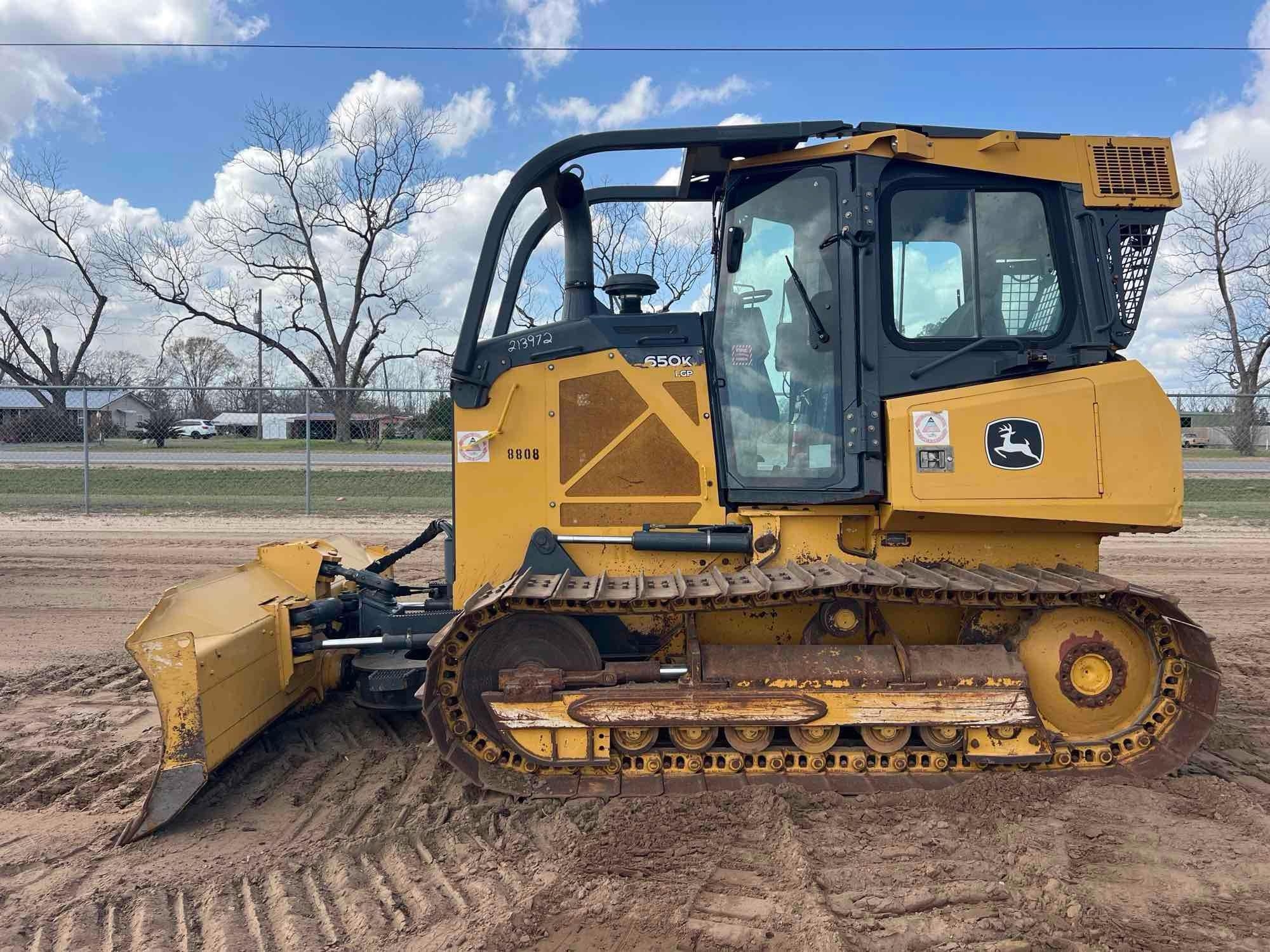 JOHN DEERE 650KLGP CRAWLER DOZER (A64279)