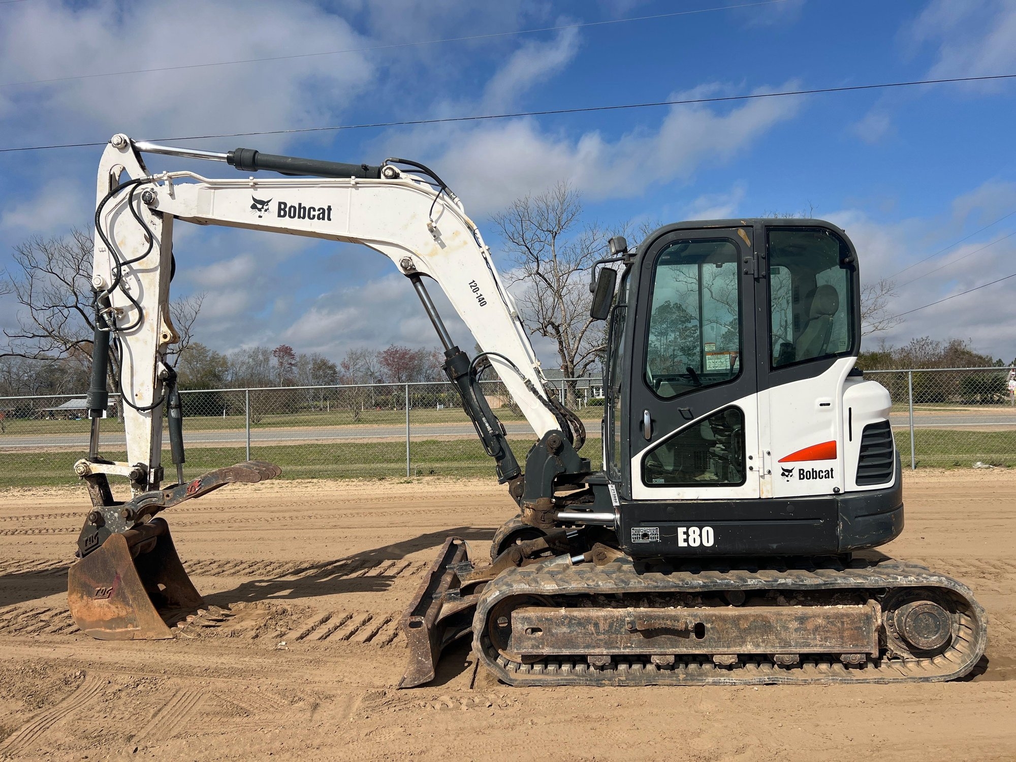 2010 BOBCAT E80 EXCAVATOR (A64279)