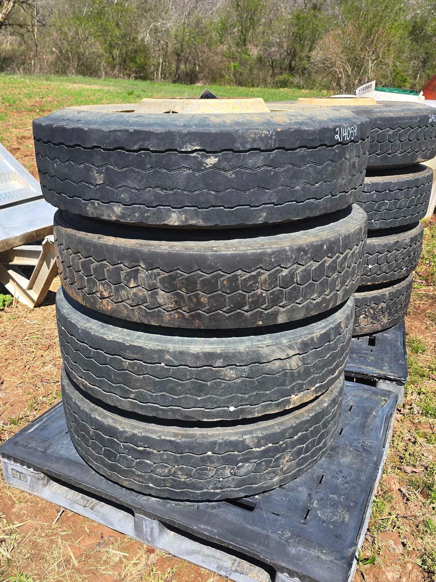 (4) 11R22.5 TIRES ON STEEL WHEELS (A64277)