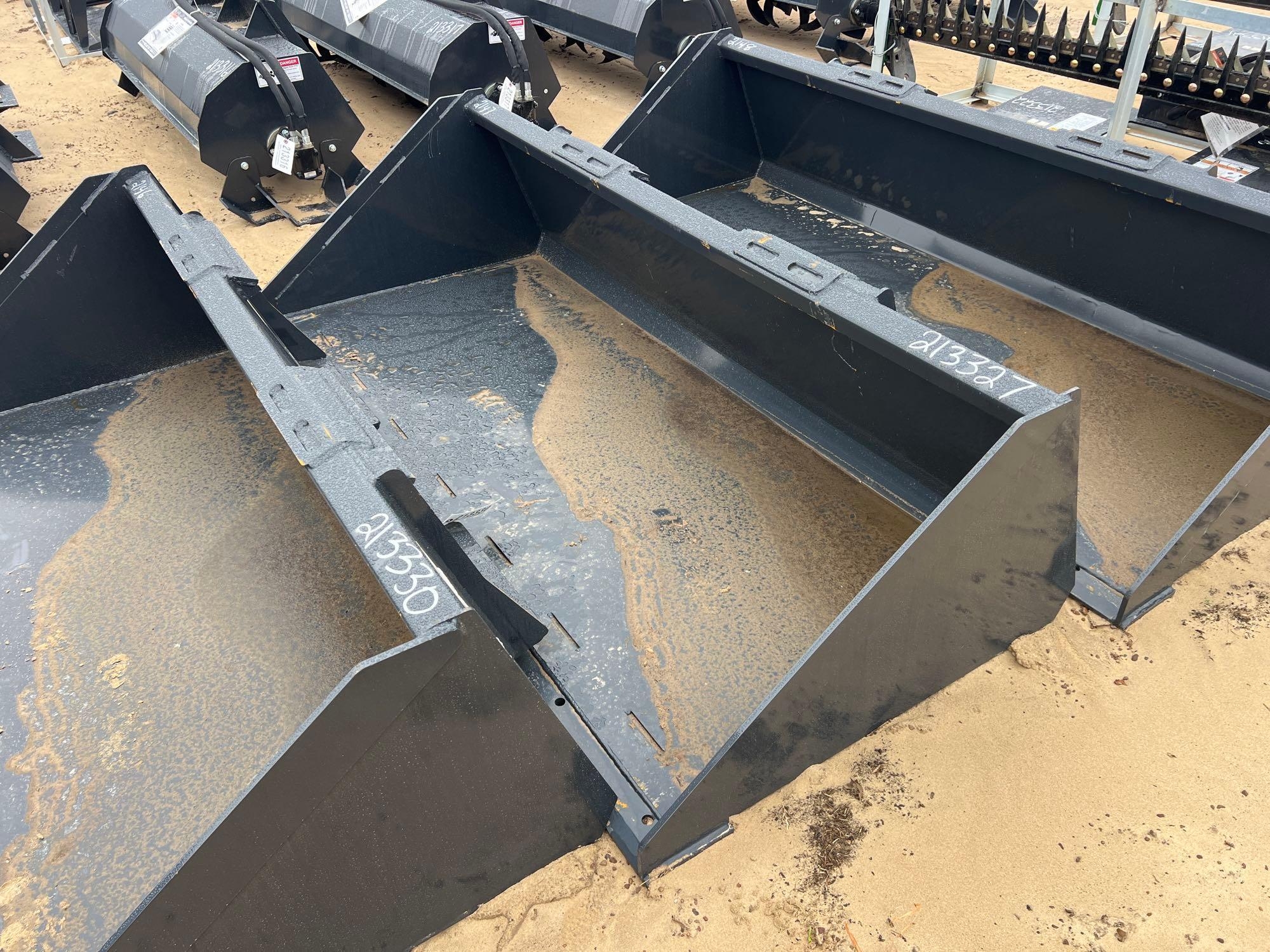 UNUSED WOLVERINE BUCKET (A64281)