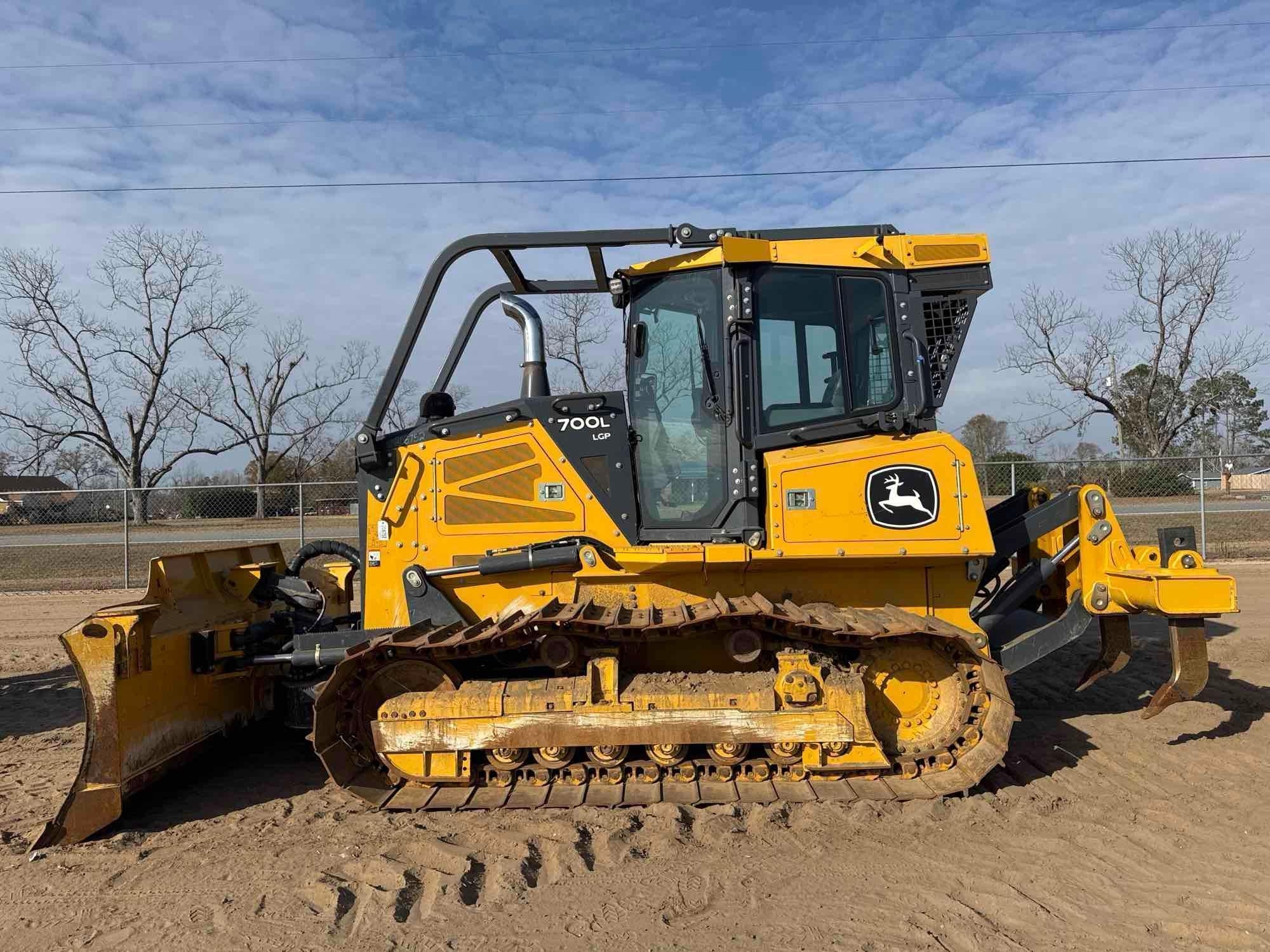 2022 JOHN DEERE 700L LGP CRAWLER DOZER (A60429)