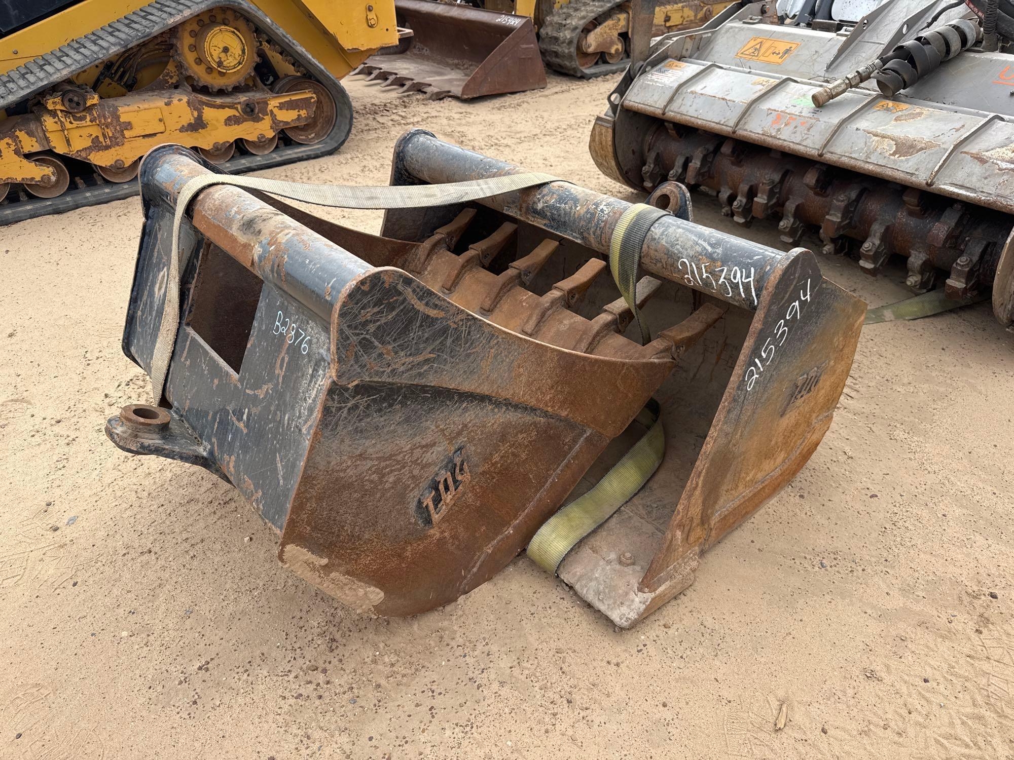 TAG 48" QUICK ATTACH EXCAVATOR BUCKET (A65053)