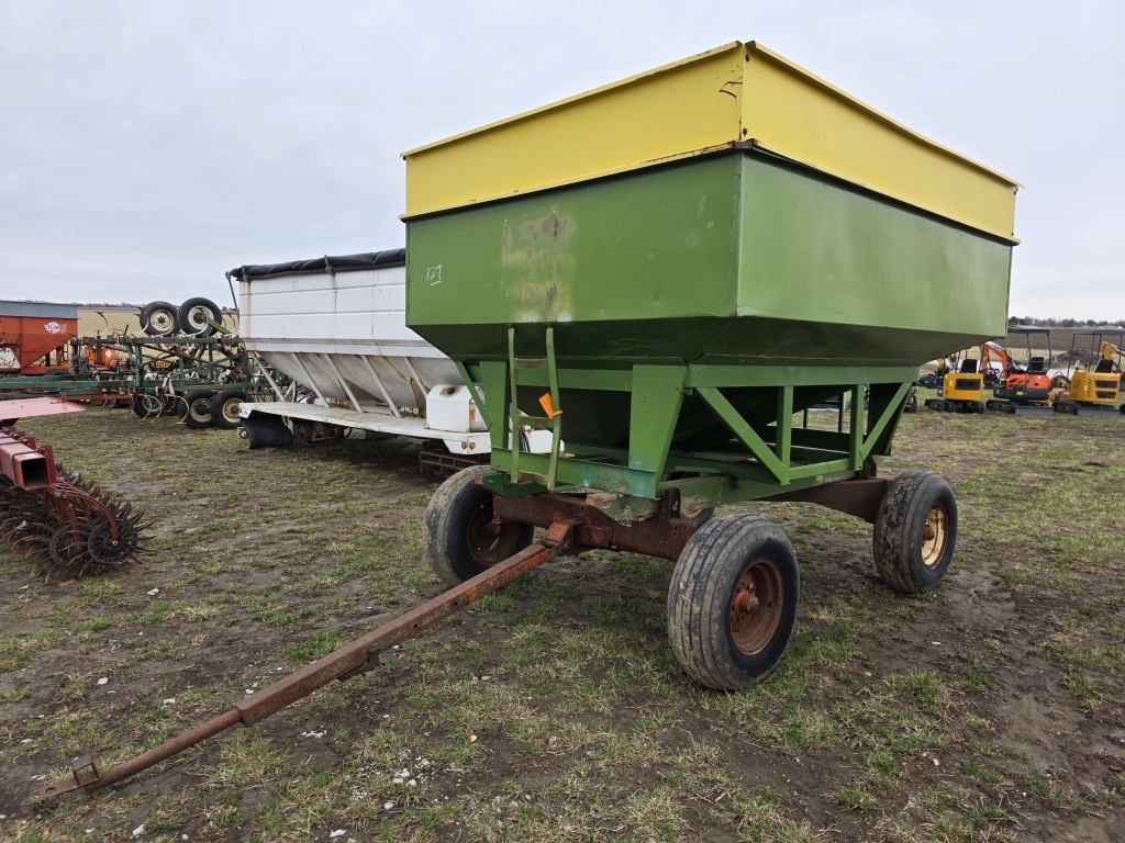 250 bu Gravity Wagon (A66408)