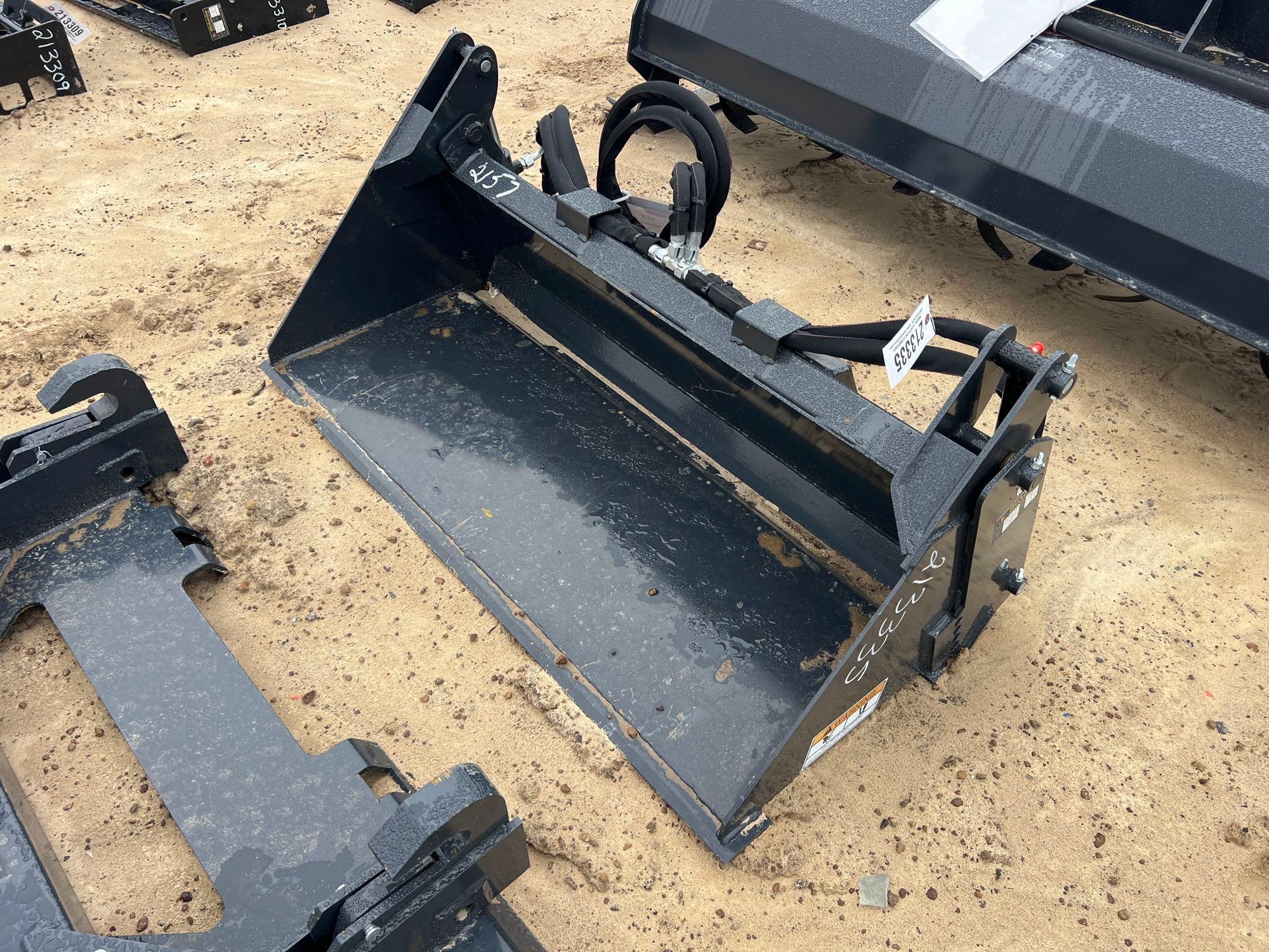 UNUSED WOLVERINE HYD MINI 4IN1 BUCKET (A64281)