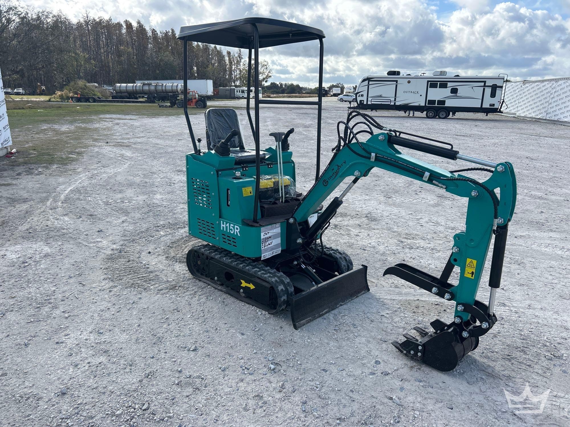 Unused 2025 CFG Industrial H15R Mini Excavator (A59228)
