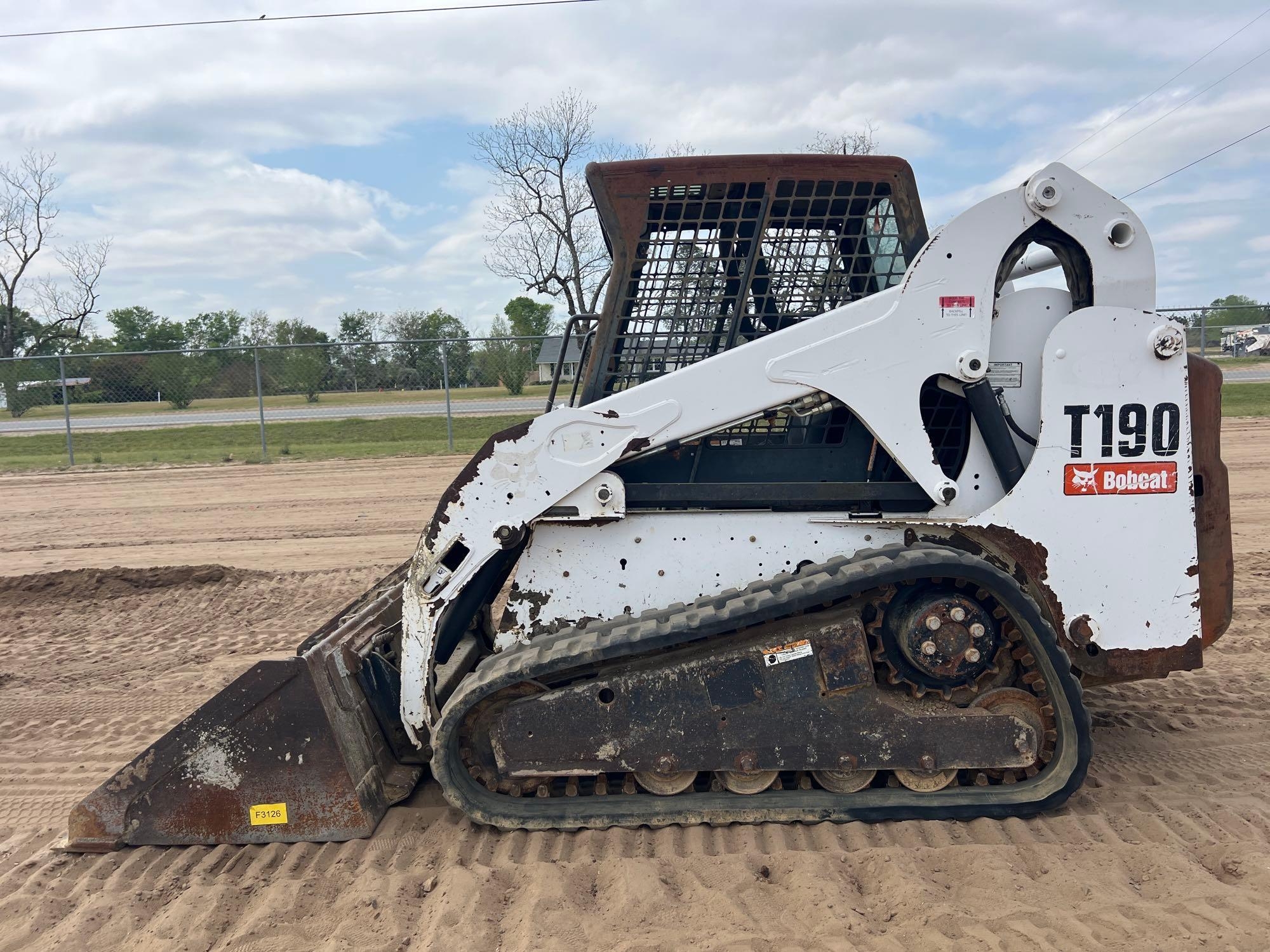 2009 BOBCAT T190 SKID STEER (A65053)