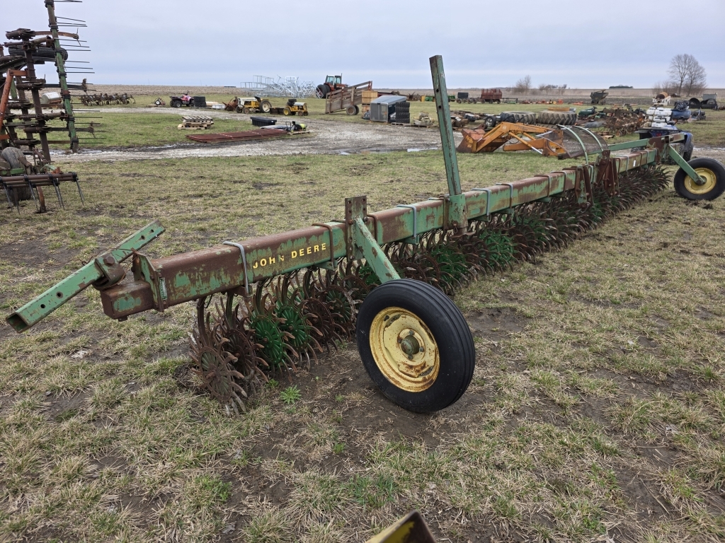 John Deere 400 Rotary Hoe (A66408)