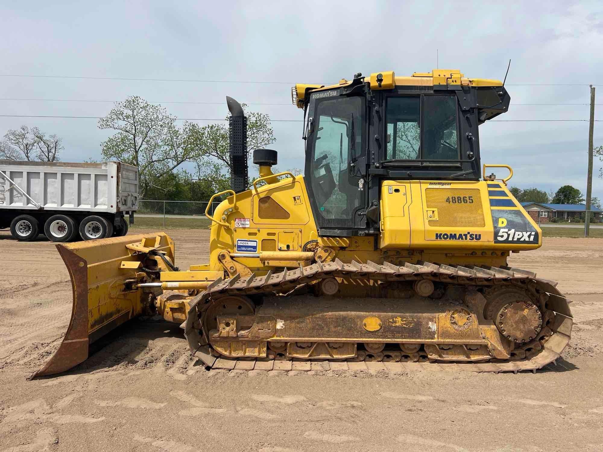 KOMATSU D51PXI-24 CRAWLER DOZER (A65053)