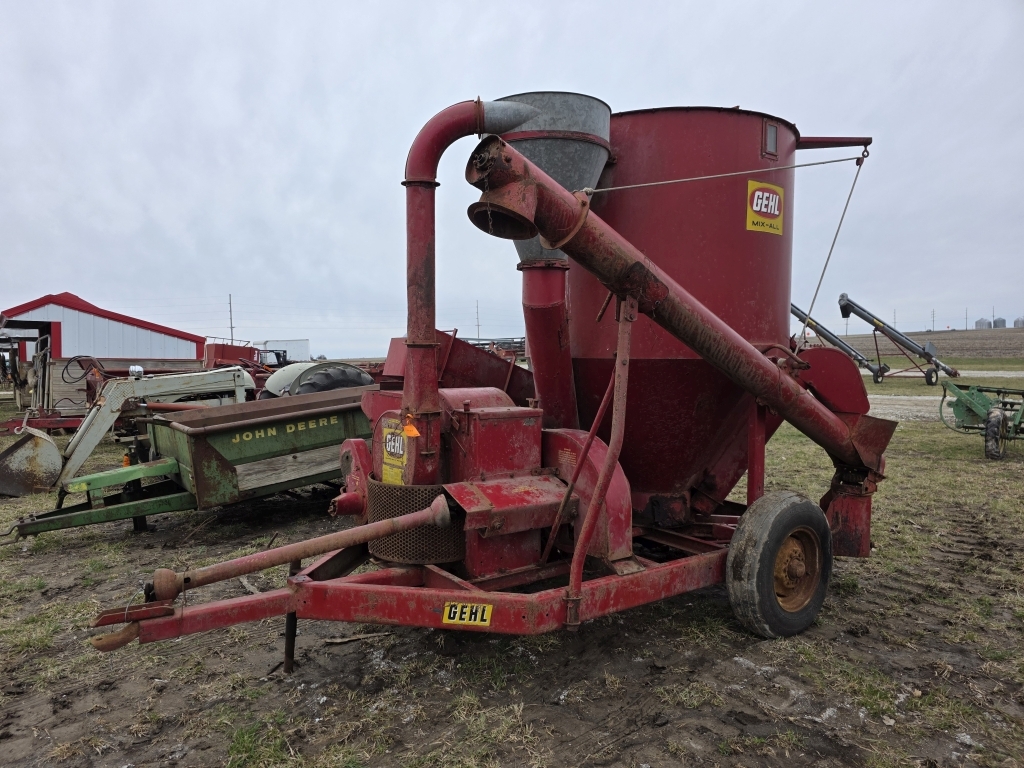 Gehl Mix-All Grinder Mixer (A66408)