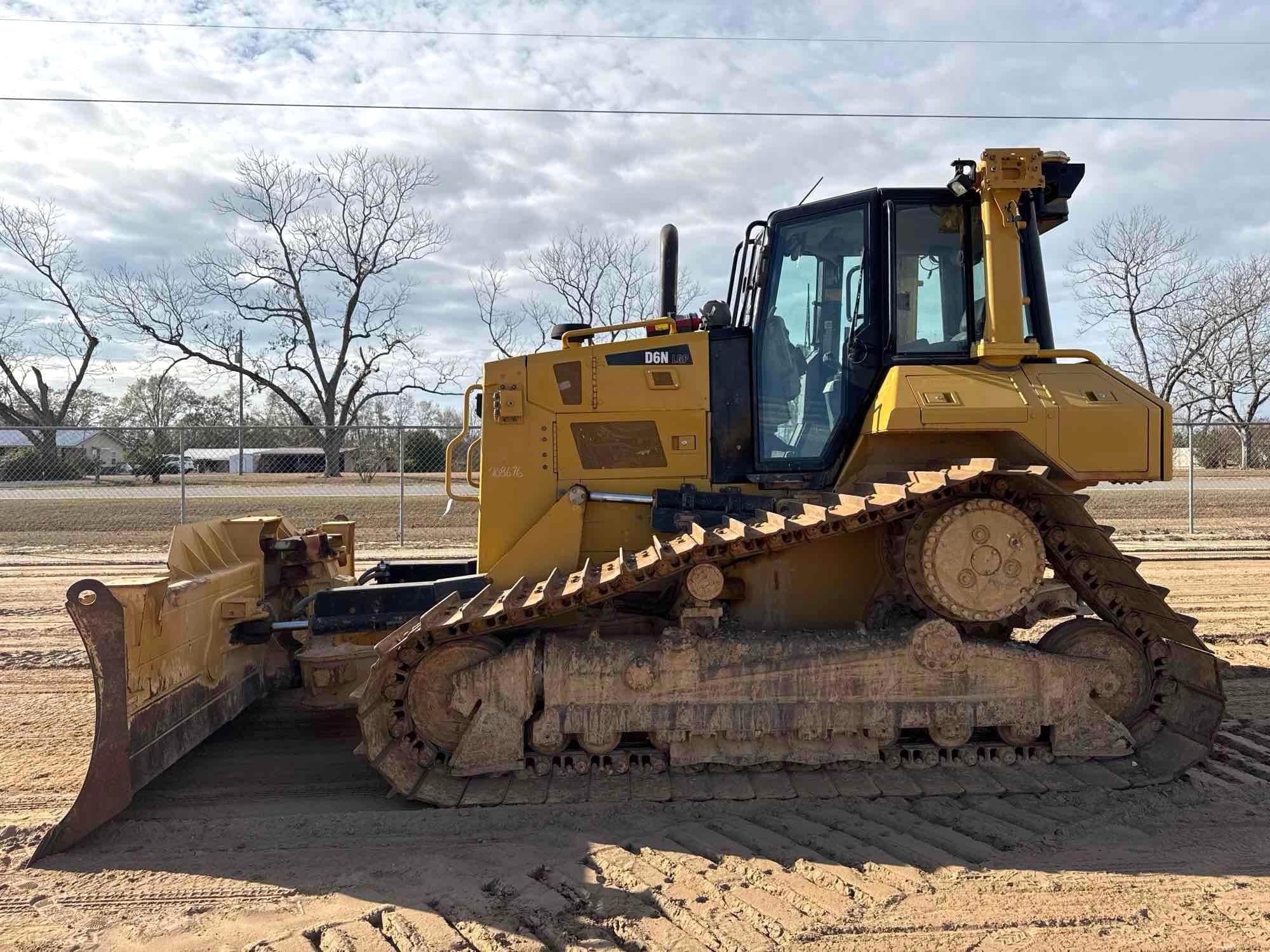 2018 CATERPILLAR D6N LGP HIGH TRACK CRAWLER DOZER (A60429)