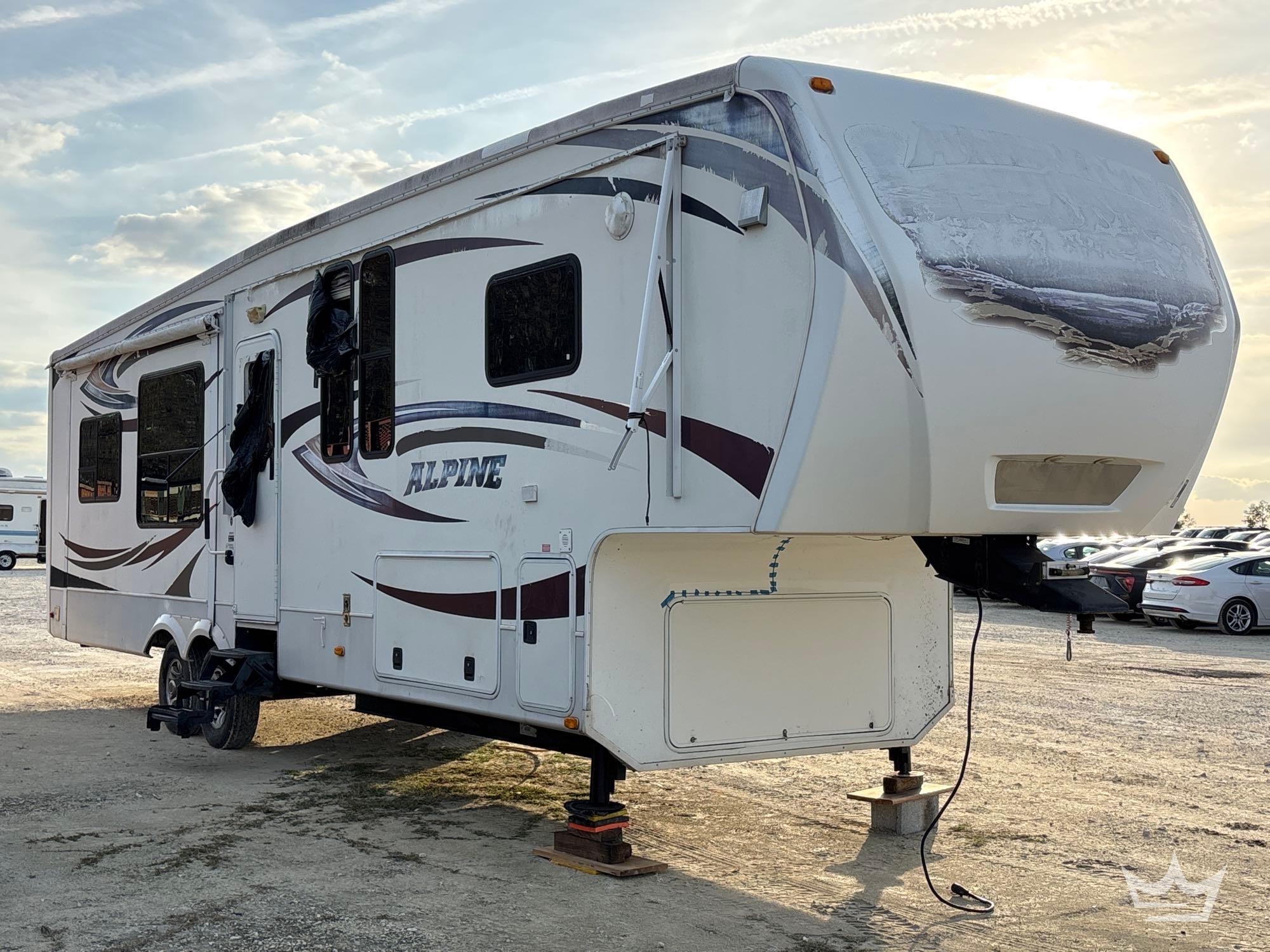 2012 Keystone Alpine 3500RE 39ft. T/A 5th Wheel Travel Trailer (A61569)
