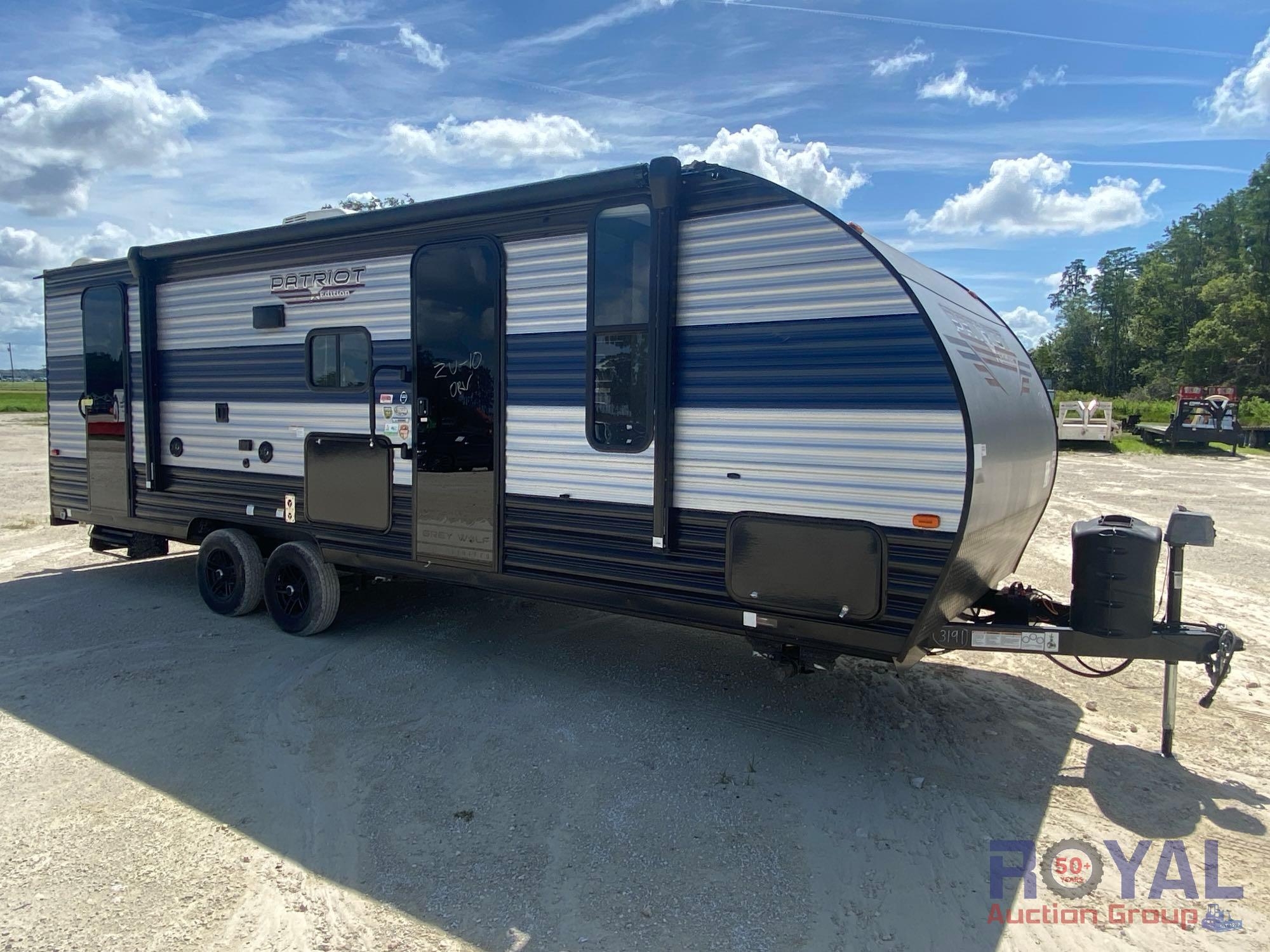 2022 Forest River Cherokee Travel Trailer (A48082)