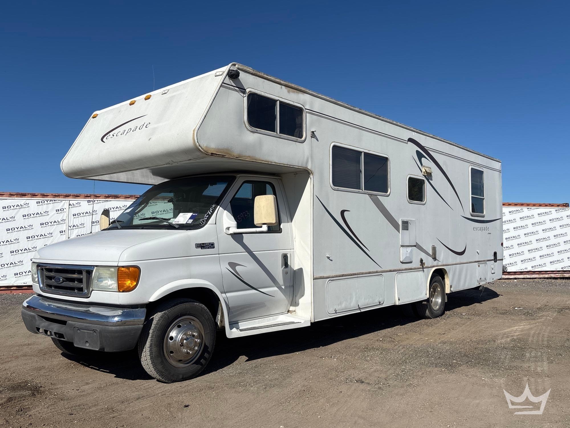 2004 Ford E-450 Super Duty Van, VIN # 1FDXE45S44HB15933 (A61569)