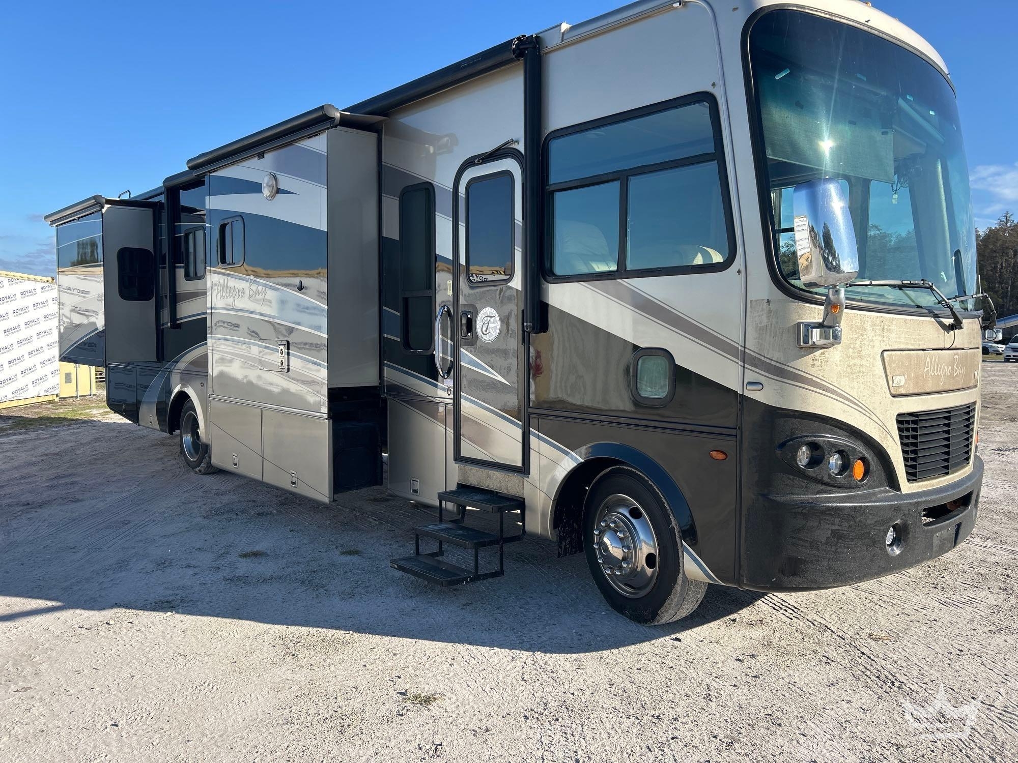 2008 Freightliner Allegro Bay Class A Motorhome (A61569)