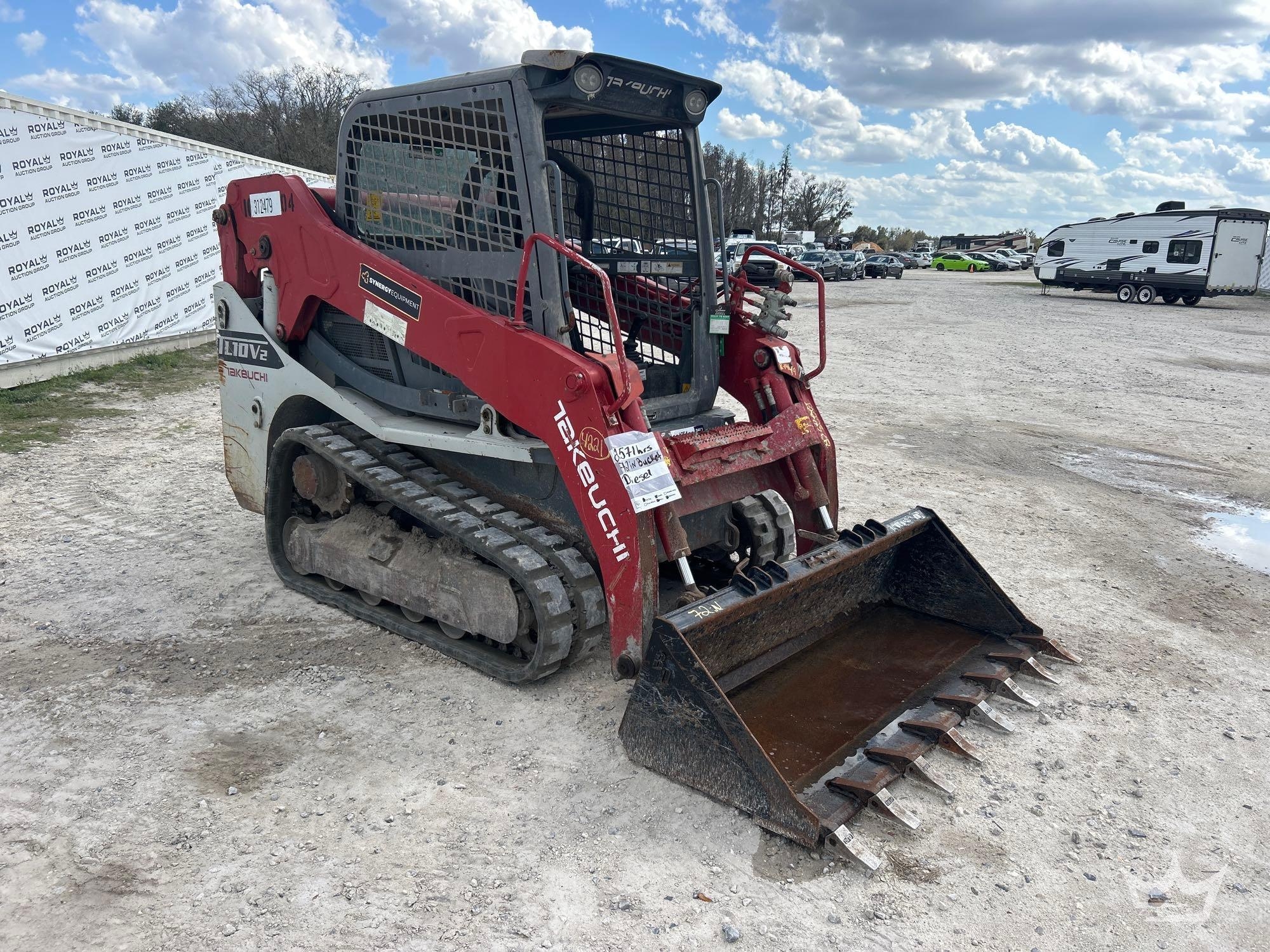2018 Takeuchi TL10V2 High Flow Compact Track Loader Skid Steer (A61572)
