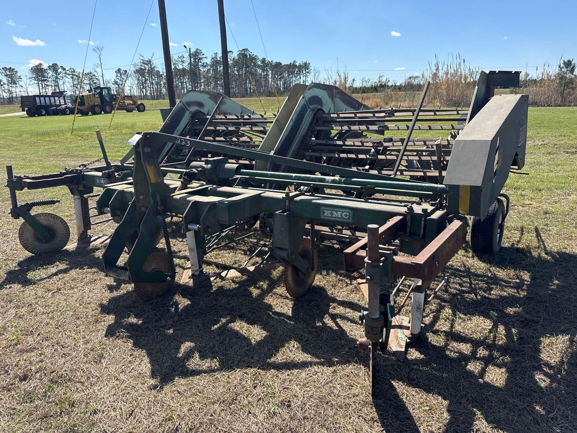 KMC 4R PEANUT INVERTOR (A64276)