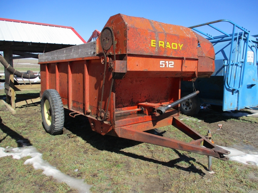 Brady 512 Feed Wagon (A66408)