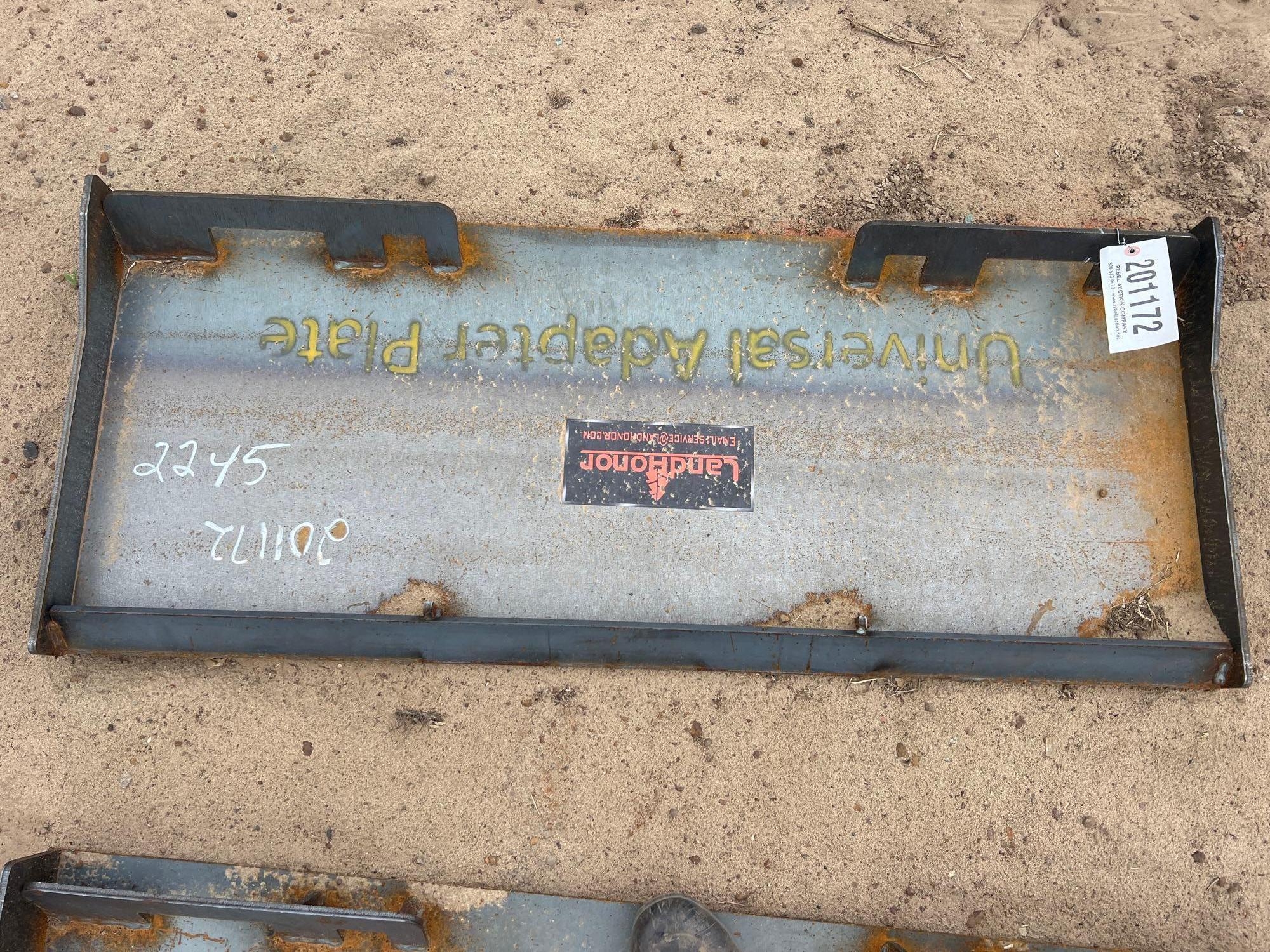 UNUSED LANDHONOR UNIVERSAL ADAPTER PLATE (A54757)