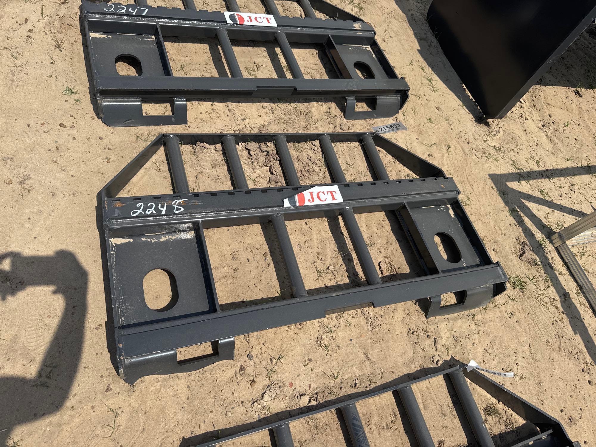 UNUSED JCT 60" CLASS8-8000 LB CAP PALLET FORKS (A65055)