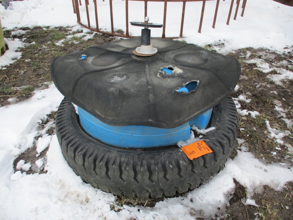 Mineral Feeder (A66408)