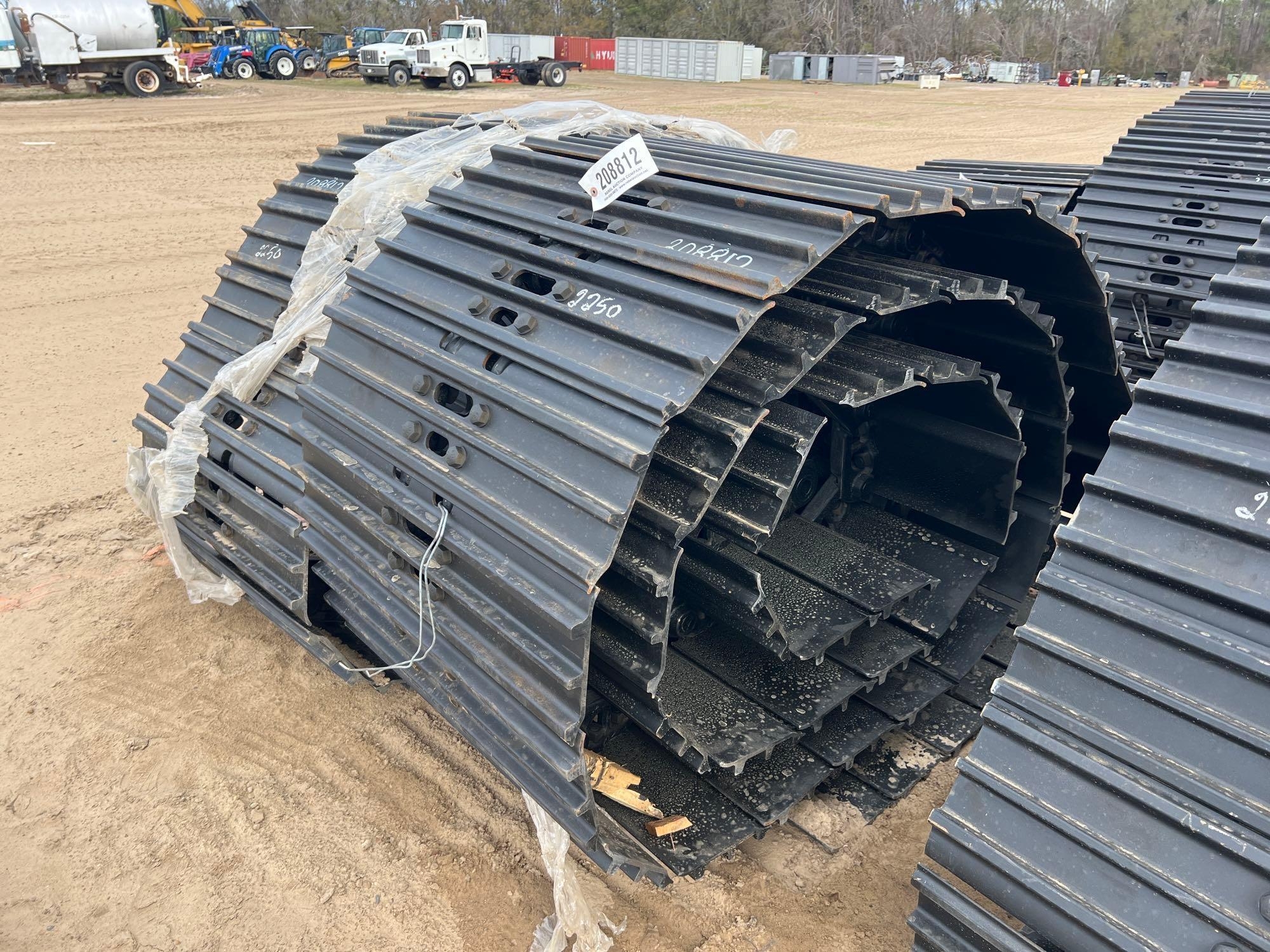 (2) UNUSED 31" X 8 MM EXCAVATOR TRACKS W/ PINS (A60432)