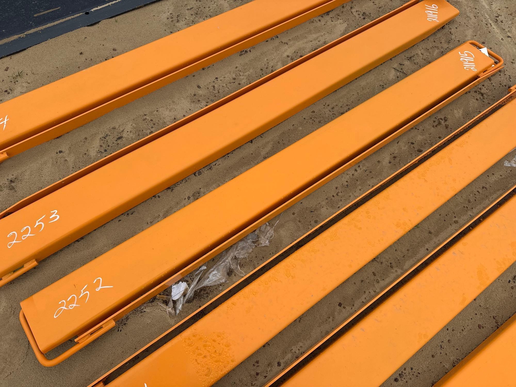 UNUSED WOLVERINE 6' SLIP ON FORK EXTENSIONS (A64281)