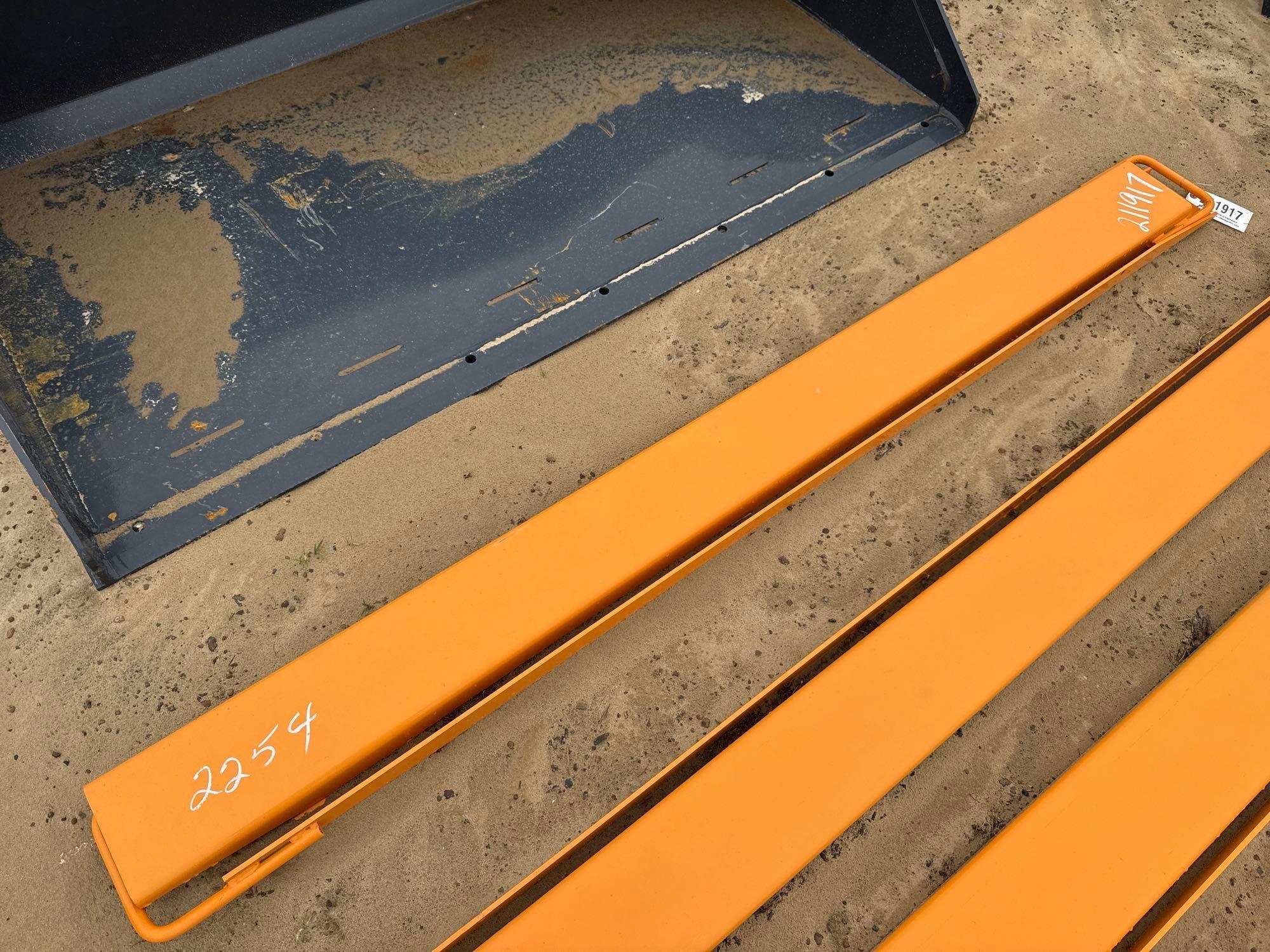 UNUSED WOLVERINE 6' SLIP ON FORK EXTENSIONS (A64281)