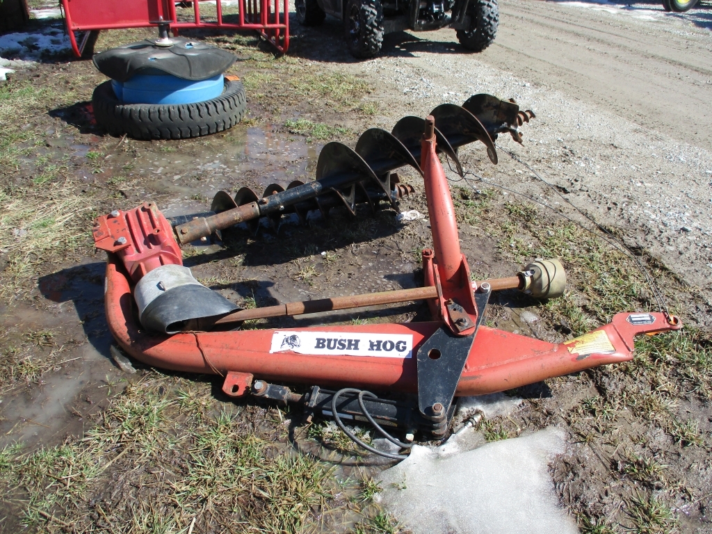 Bush Hog 3Pt Post Hole Digger (A66408)