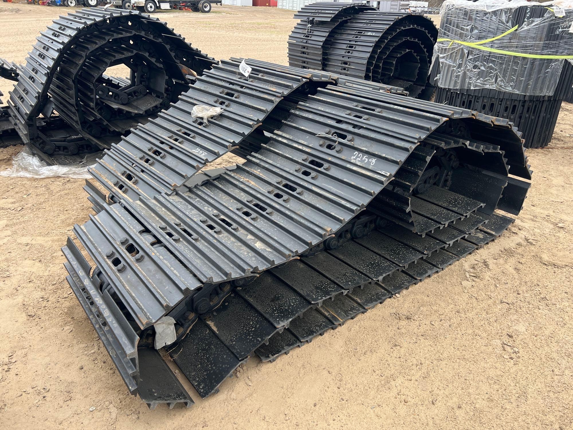 (2) UNUSED 31" X 8 MM EXCAVATOR TRACKS W/ PINS (A60432)