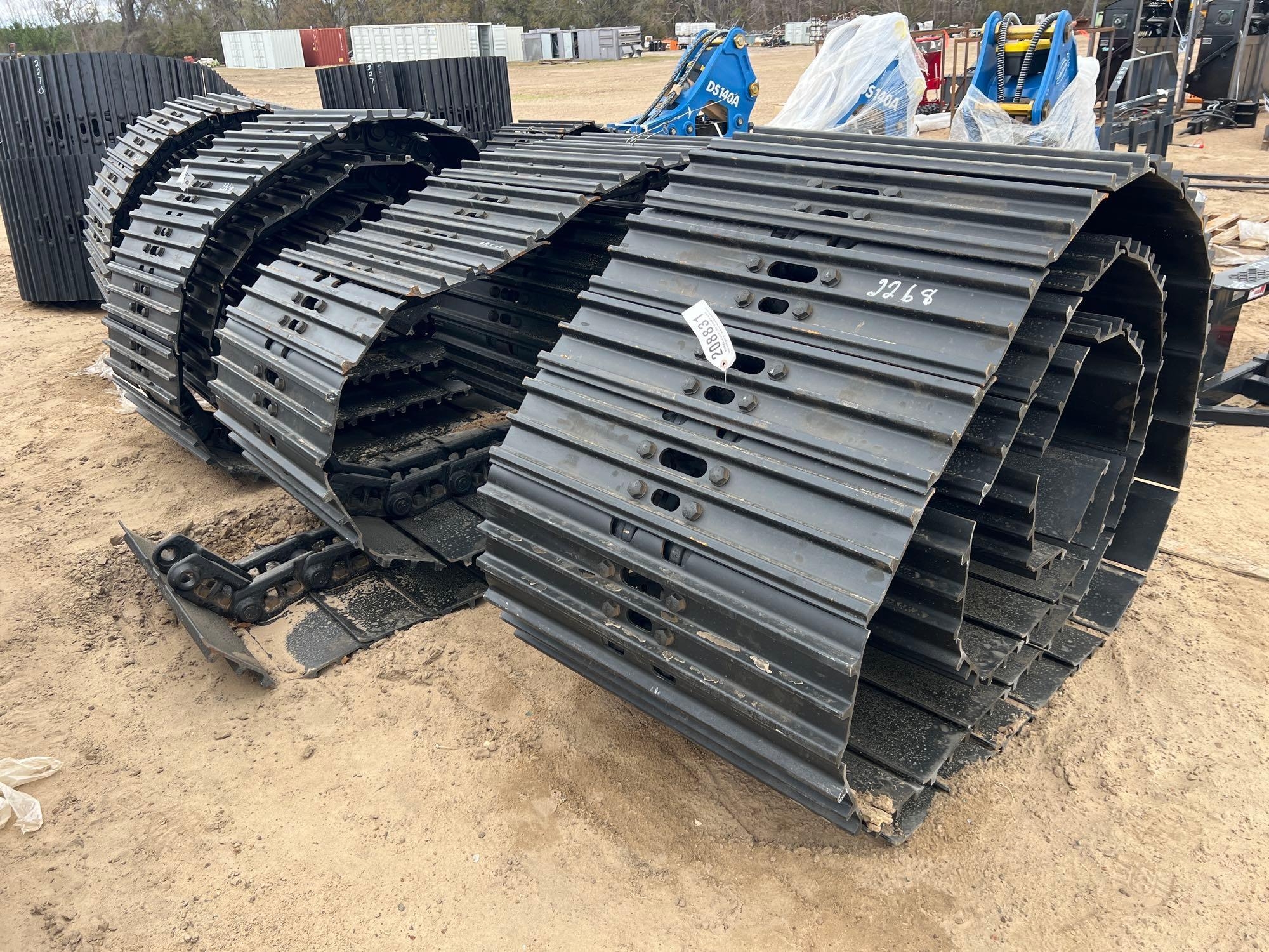 (2) UNUSED 31" X 8 MM EXCAVATOR TRACKS W/ PINS (A60432)